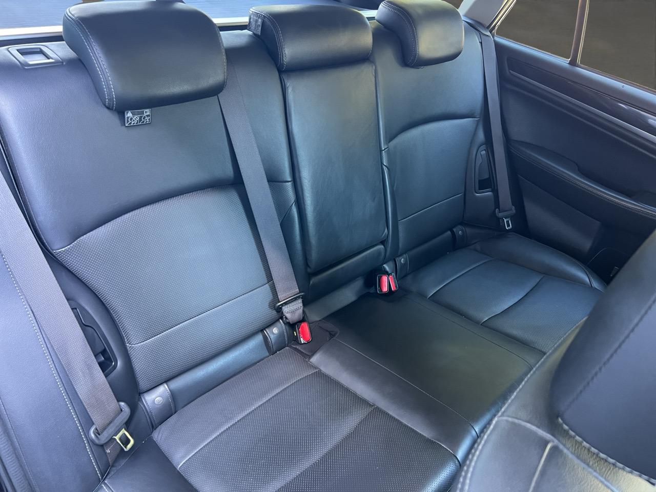 2014 Subaru Outback AWD Eyesight New Shape RV/SUV CRUISE CONTROL + HEATED SEATS + PADDLE SHIFT