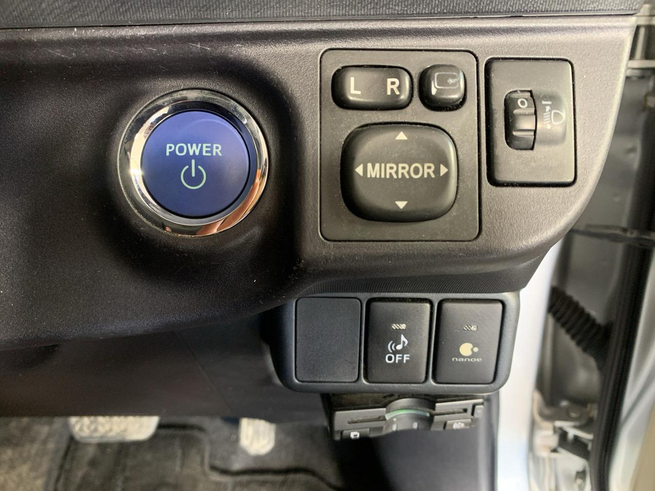 2012 Toyota Aqua S Hatchback HEATED SEATS + PUSH BUTTON START + AUTO LIGHTS