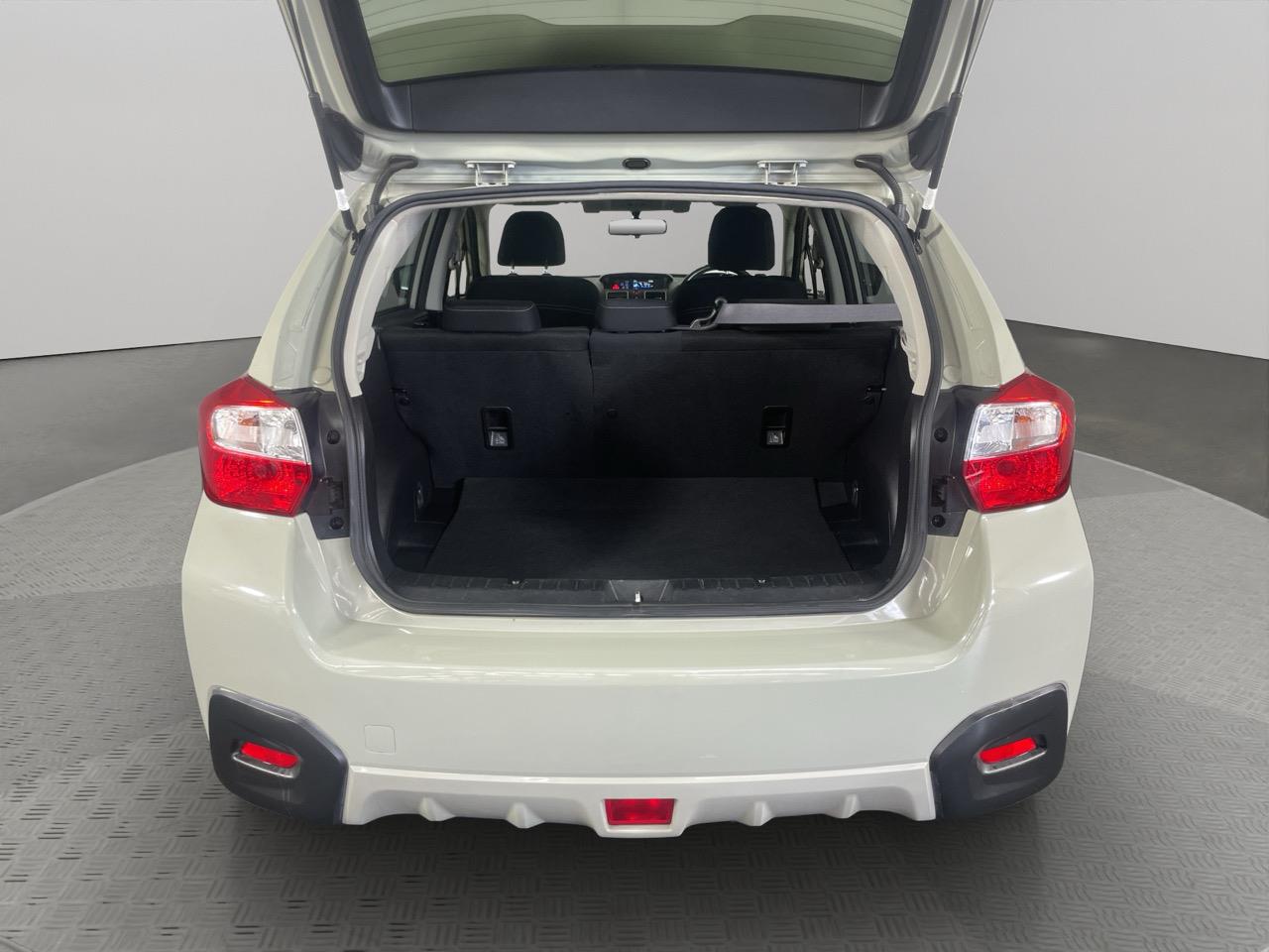 2014 Subaru XV 2,0i-L Eyesight AWD RV/SUV LOW KM + AWD + EYE SIGHT SYSTEM + PUSH START