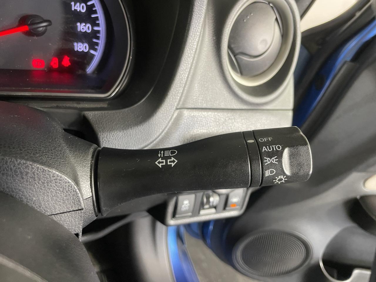 2016 Nissan Note 1.2 X Emergency Brake Package Hatchback LOW KM + PUSH SRART + AUTO LIGHTS