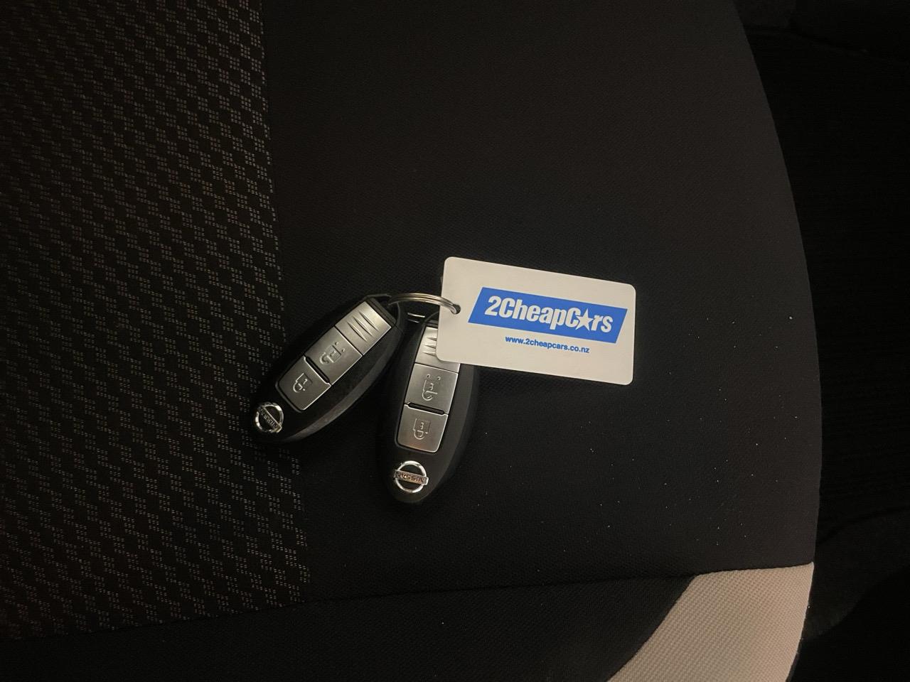 2016 Nissan Note 1.2 X Emergency Brake Package Hatchback LOW KM + PUSH SRART + AUTO LIGHTS