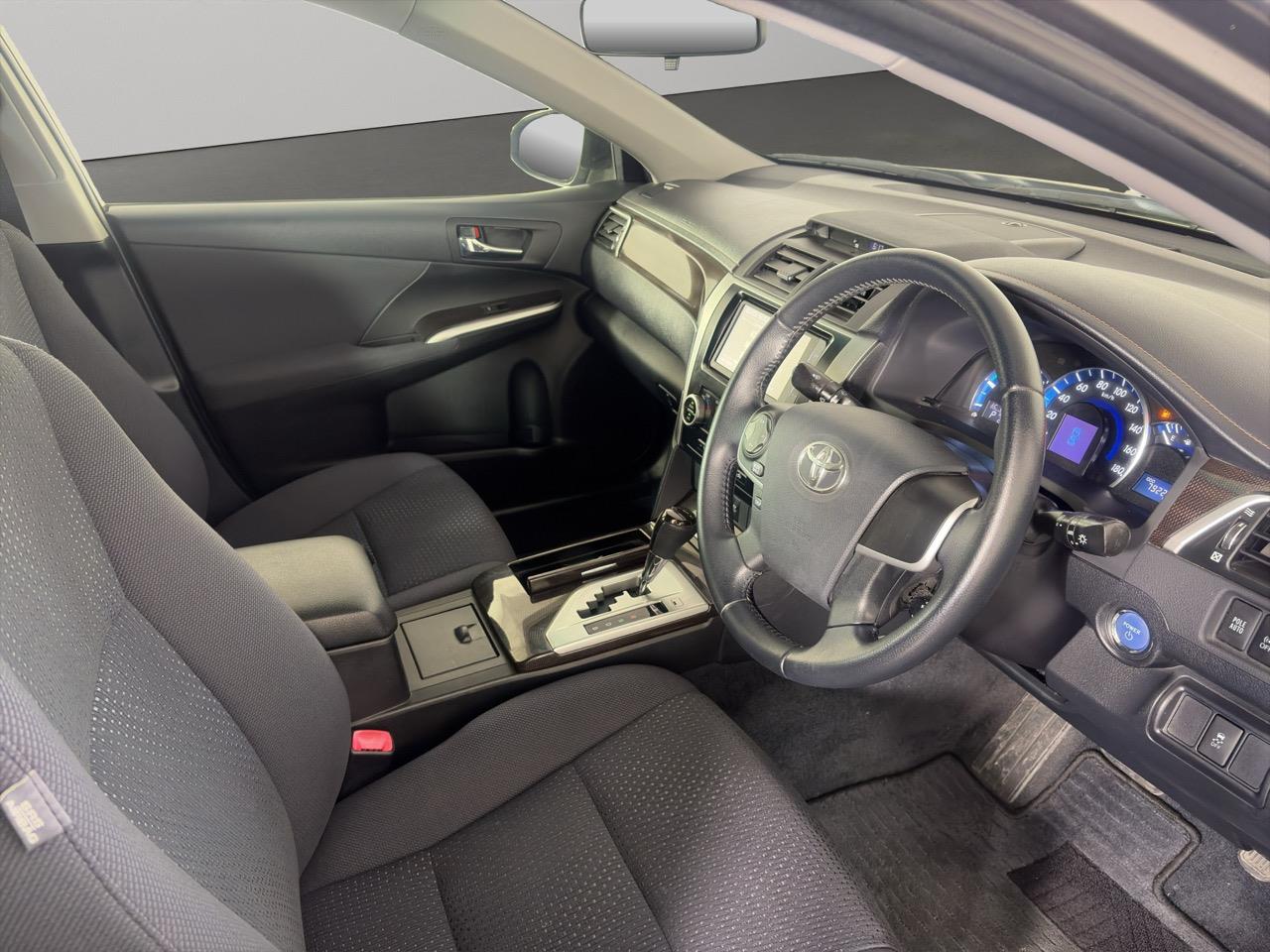 2013 Toyota Camry HYBRID G Sedan PUSH SRART + AUTO LIGHTS + CRUISE CONTROL