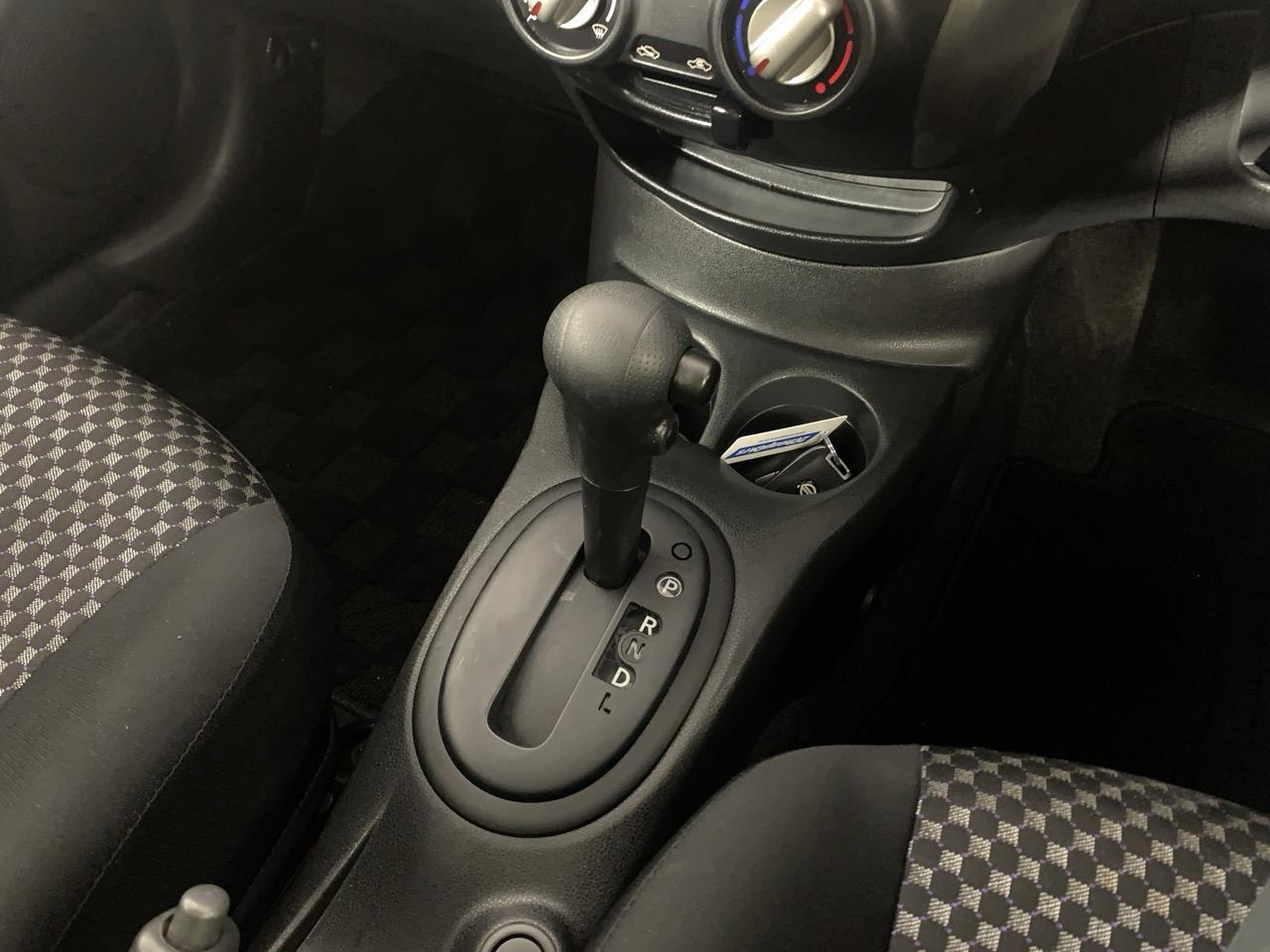 2015 Nissan Note 1.2 X Emergency Brake Package Hatchback LOW KM + PUSH SRART + AUTO LIGHTS