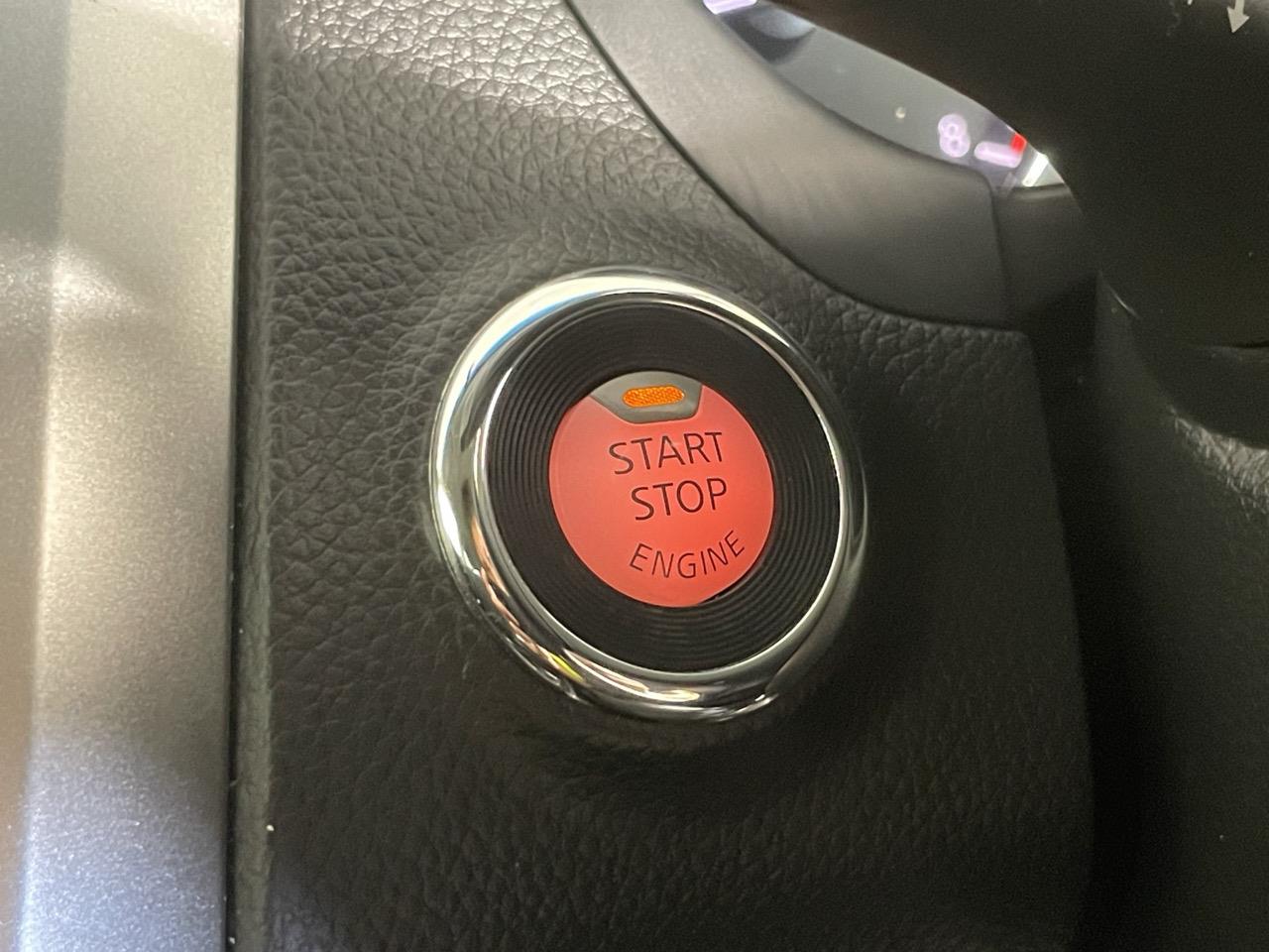 2015 Nissan Teana  Sedan REVERSING CAMERA + AUTO LIGHTS + PUSH START