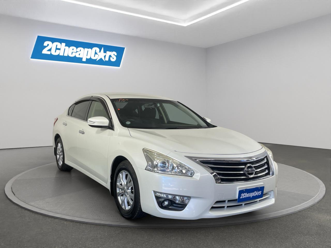2015 Nissan Teana  Sedan REVERSING CAMERA + AUTO LIGHTS + PUSH START