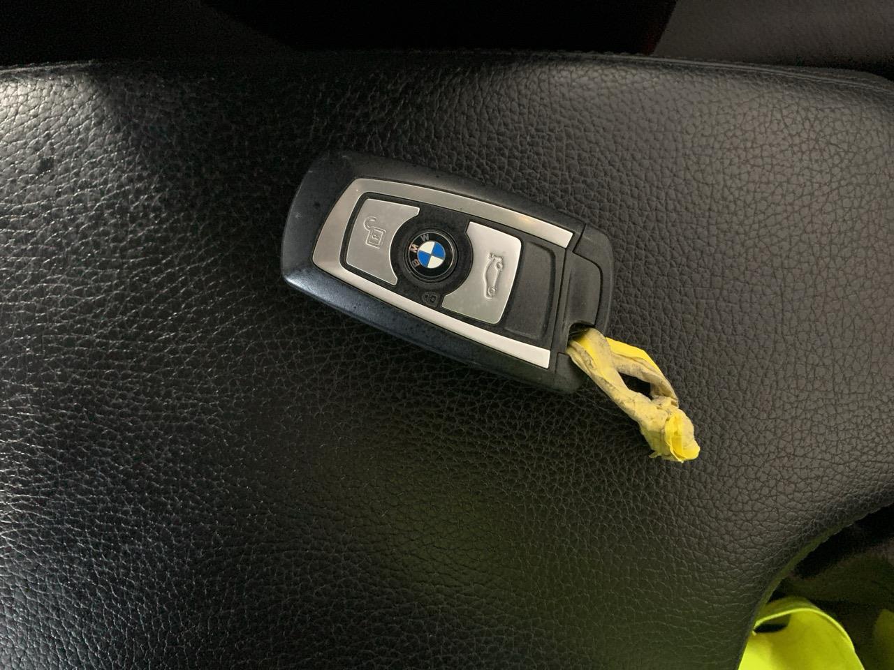 2015 BMW 320D LUXURY Sedan LOW KMS + REVERSING CAMERA + CRUISE CONTROL