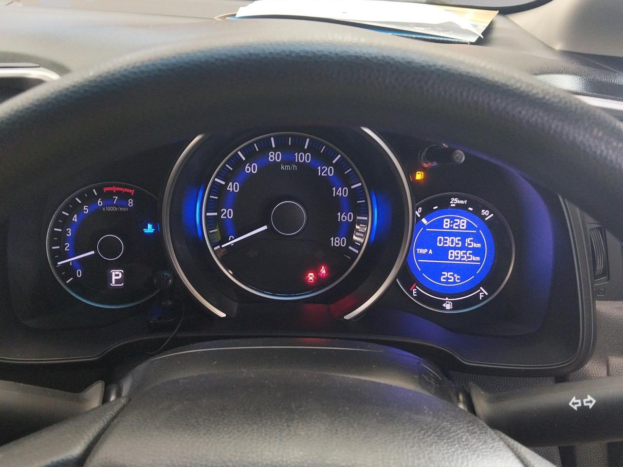 2014 Honda Fit Jazz New Shape Hatchback PUSH BUTTON START + AUTO LIGHTS + REVERSING CAMERA