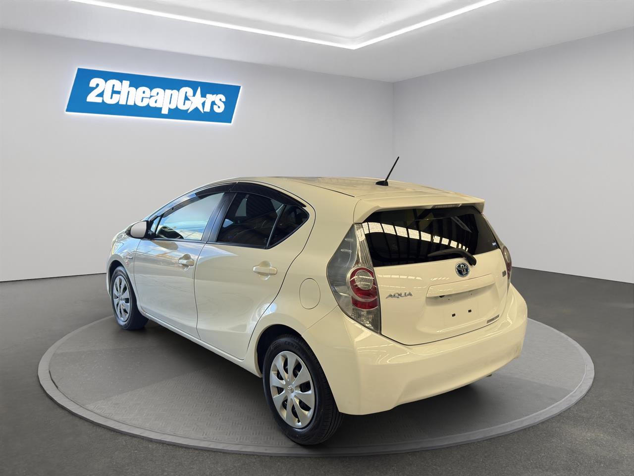 2013 Toyota Aqua S Hatchback PUSH START + GREAT FUEL EFFICIENCY