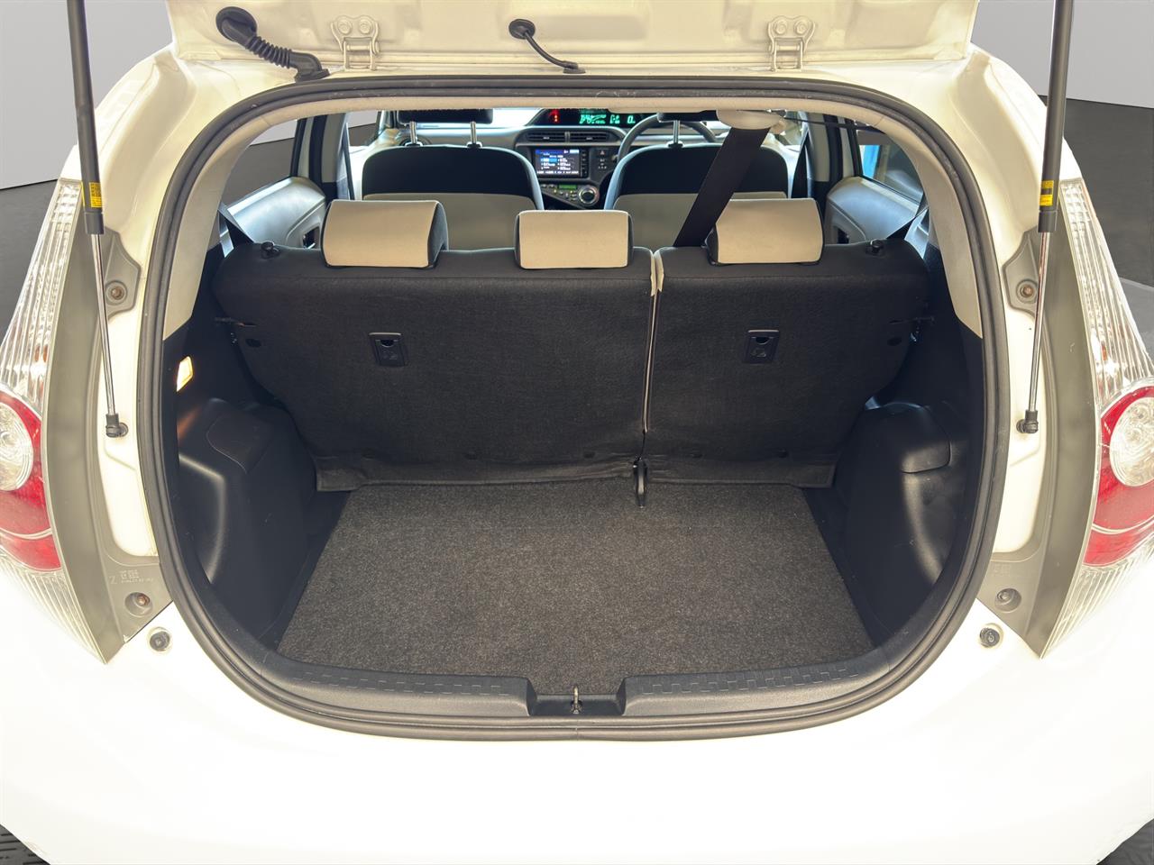 2013 Toyota Aqua S Hatchback PUSH START + GREAT FUEL EFFICIENCY