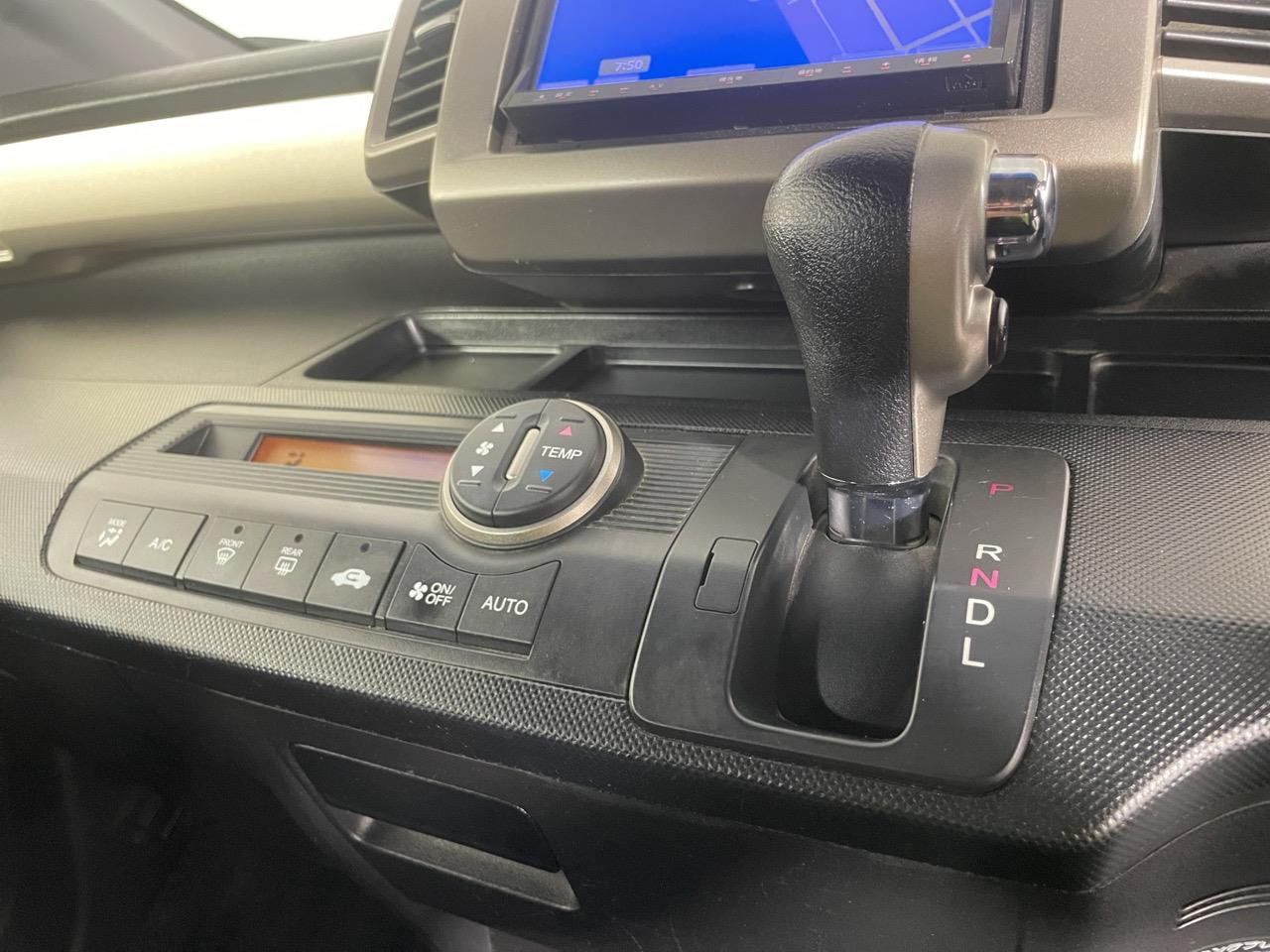 2012 Honda Freed SPIKE Hybrid Just Selection Hatchback CRUISE CONTROL + ELECTRIC SLIDING DOOR