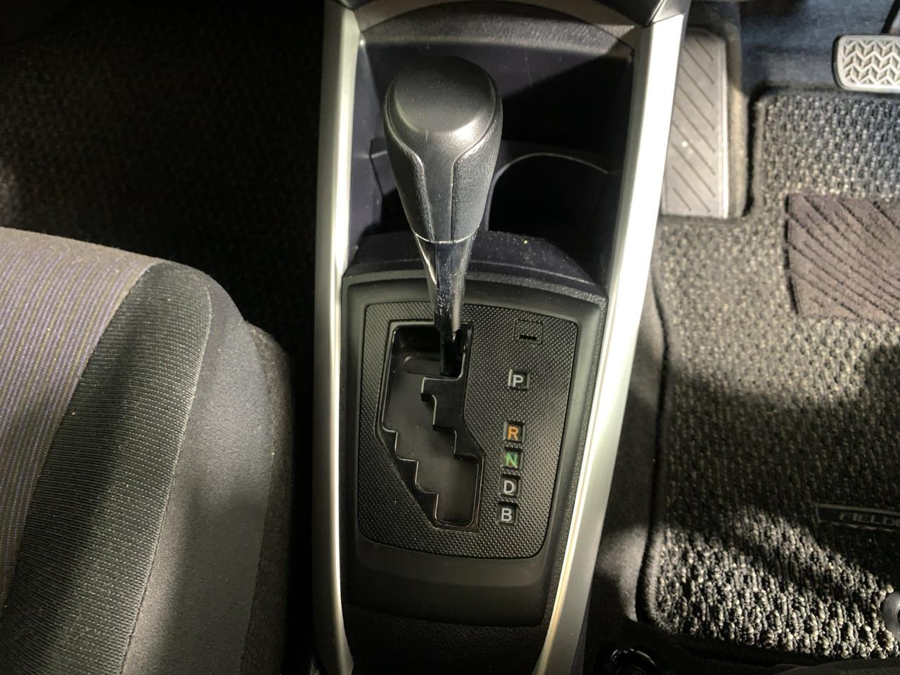 2017 Toyota Corolla Fielder Hybrid New Shape Station Wagon REVERSING CAMERA