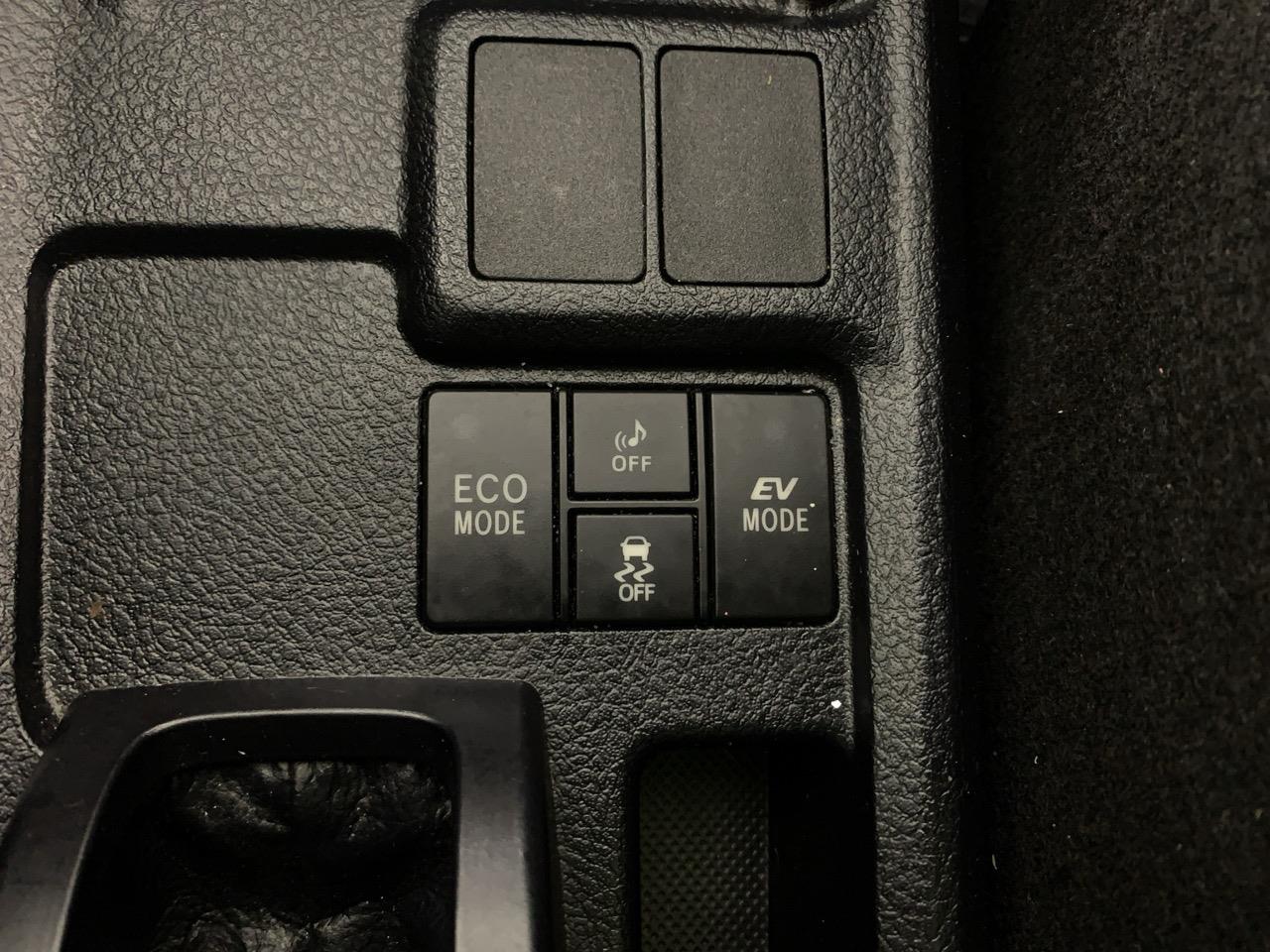 2017 Toyota Corolla Fielder Hybrid New Shape Station Wagon REVERSING CAMERA