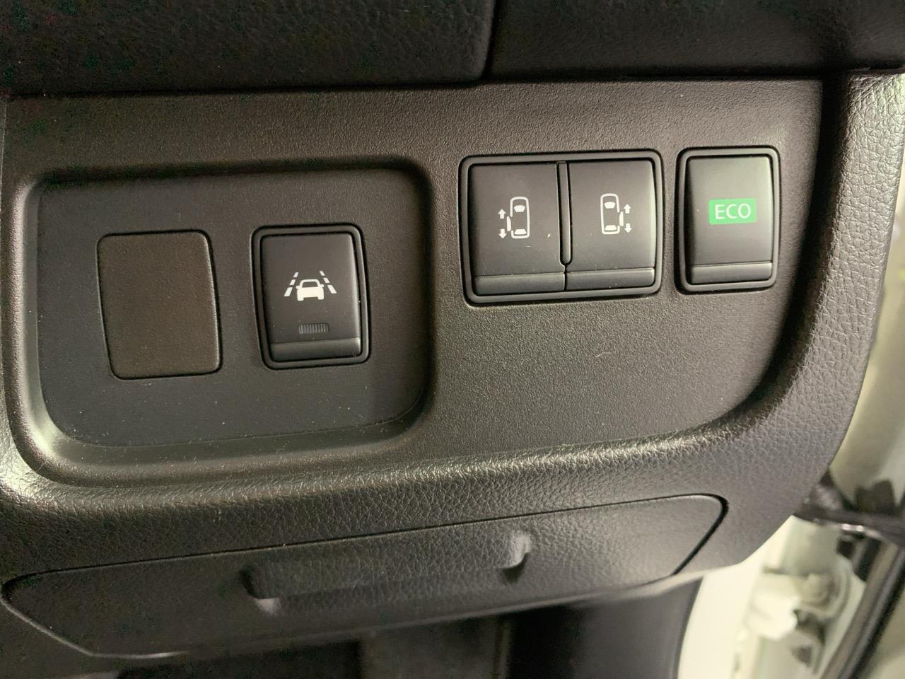 2014 Nissan Serena Hybrid Highway Star People Mover CRUISE CONTROL + POWER SLIDING DOORS