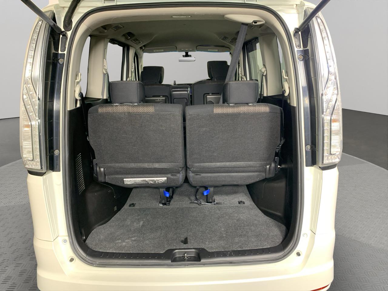 2014 Nissan Serena Hybrid Highway Star People Mover CRUISE CONTROL + POWER SLIDING DOORS