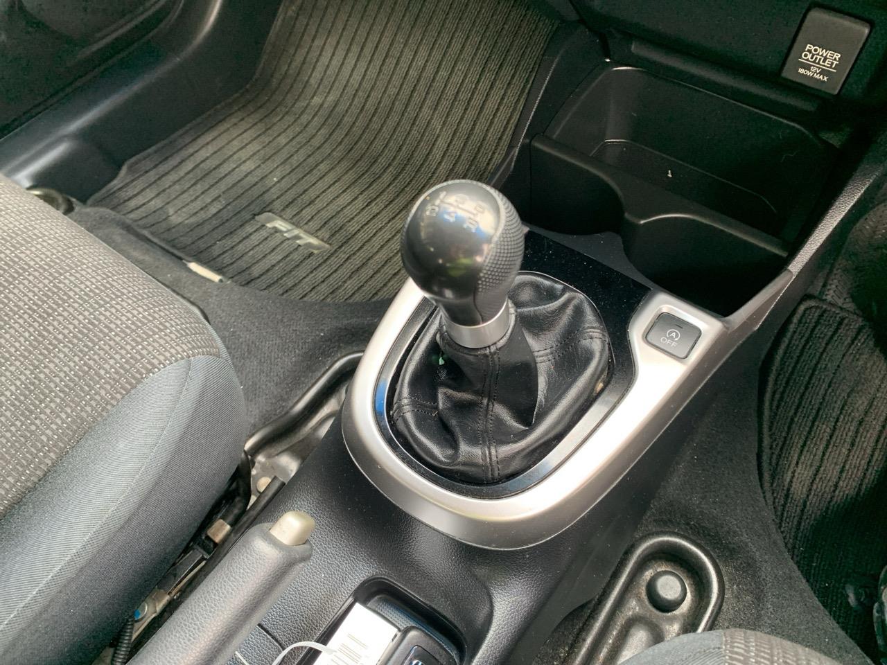 2014 Honda Fit Jazz Late Model Hatchback PUSH BUTTON START + SMART KEYS