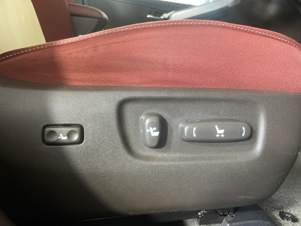 2014 Toyota SAI New Shape S Sedan LOW KM + REVERSING CAMERA + AUTO LIGHTS