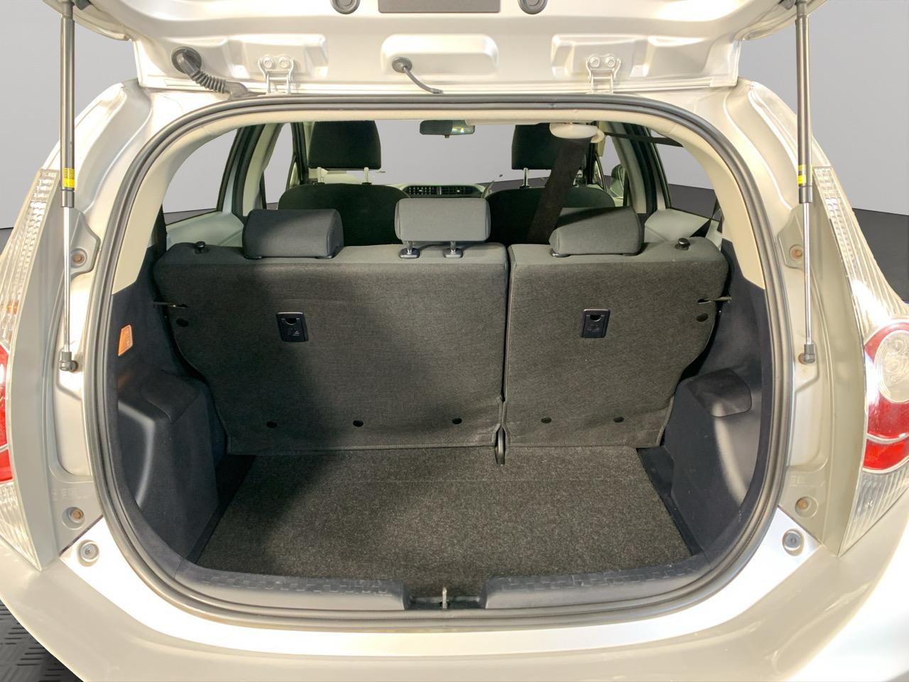 2012 Toyota Aqua S Hatchback REVERSING CAMERA + PUSH BUTTON START + AUTO LIGHTS