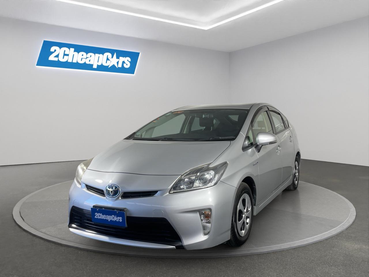 2013 Toyota Prius S Hatchback