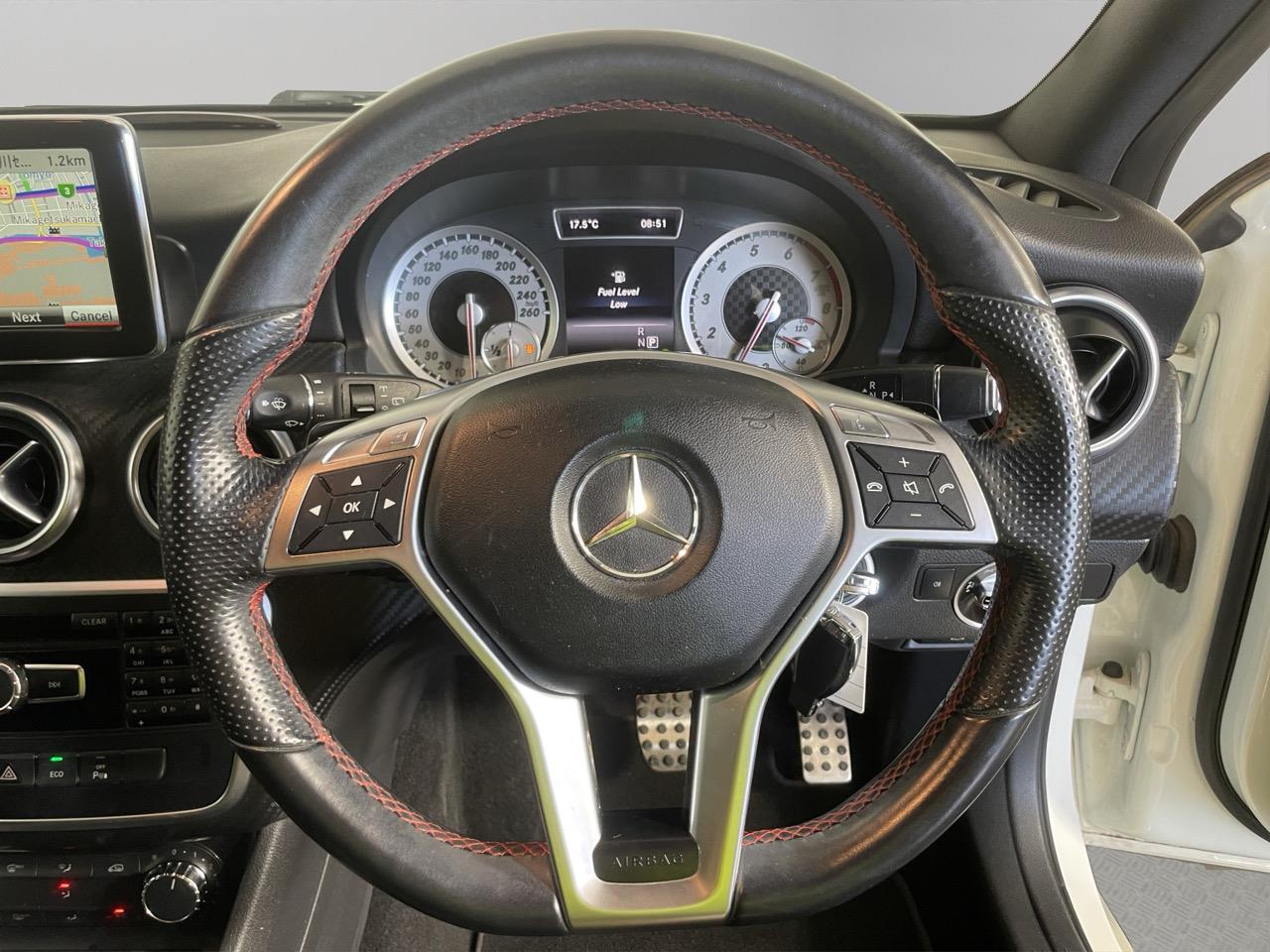 2013 Mercedes A180 SPORT NIGHT PACKAGE Hatchback REVESING CAMERA + PUSH SRART + AUTO LIGHTS