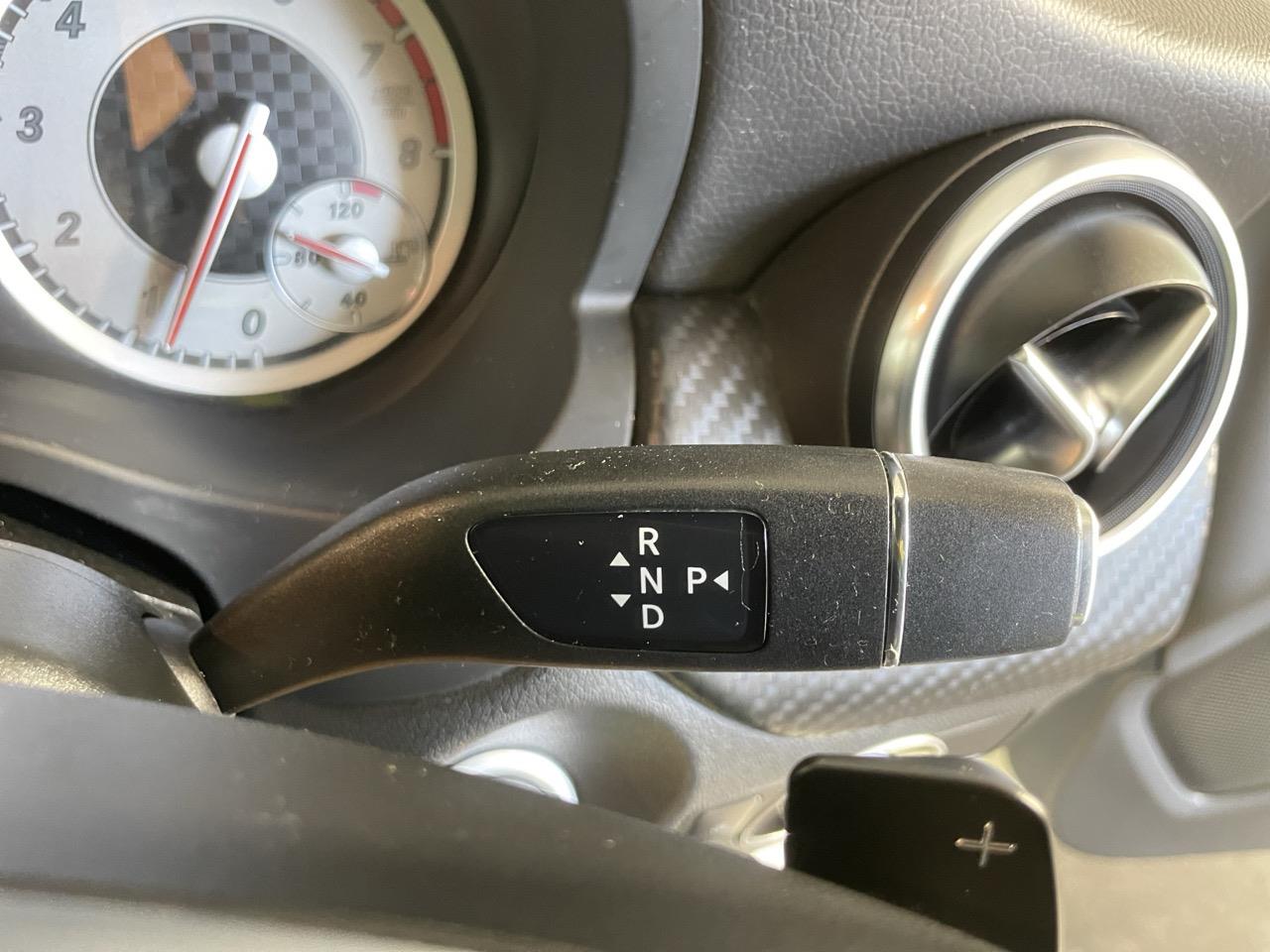 2013 Mercedes A180 SPORT NIGHT PACKAGE Hatchback REVESING CAMERA + PUSH SRART + AUTO LIGHTS