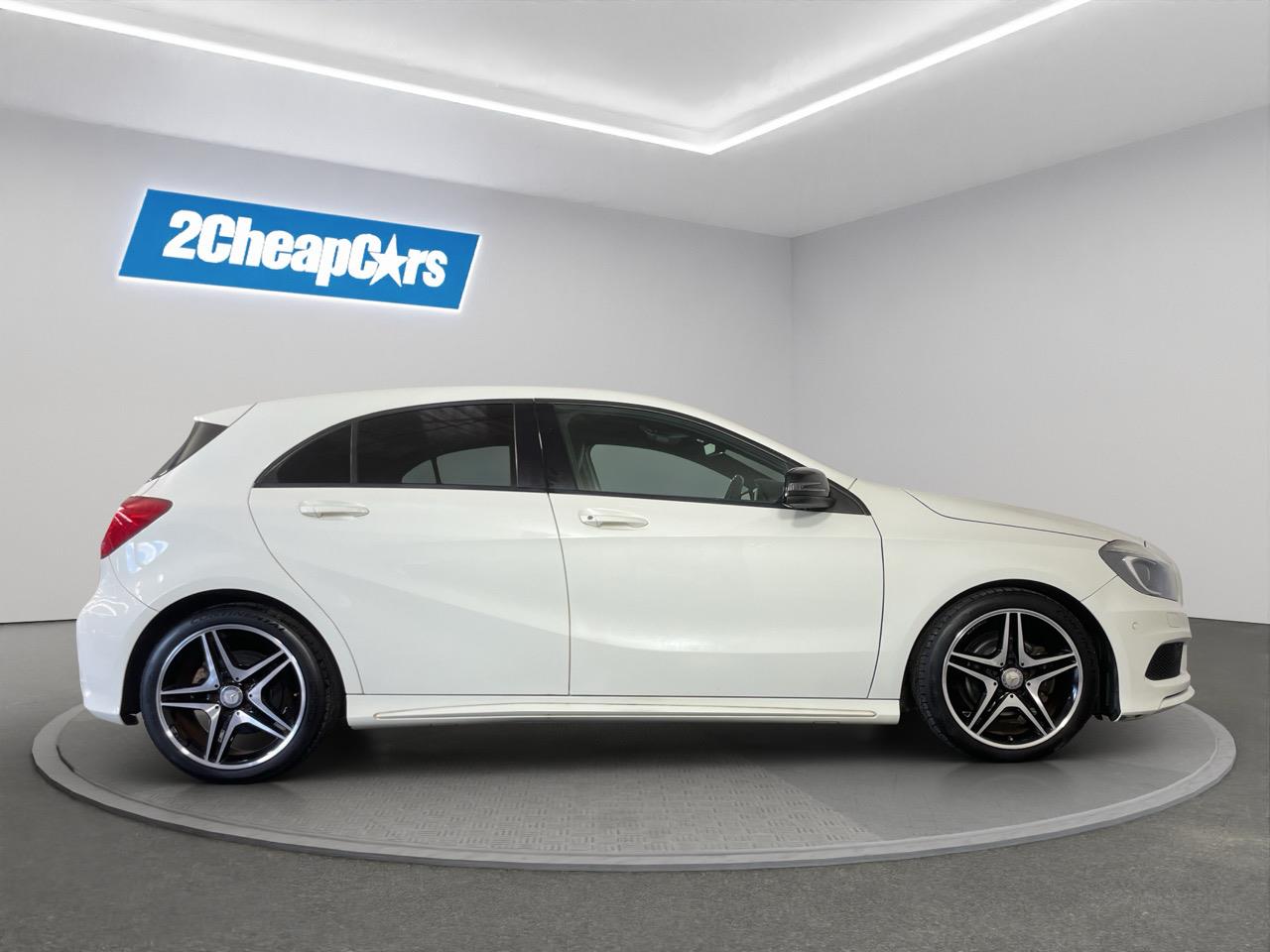 2013 Mercedes A180 SPORT NIGHT PACKAGE Hatchback REVESING CAMERA + PUSH SRART + AUTO LIGHTS