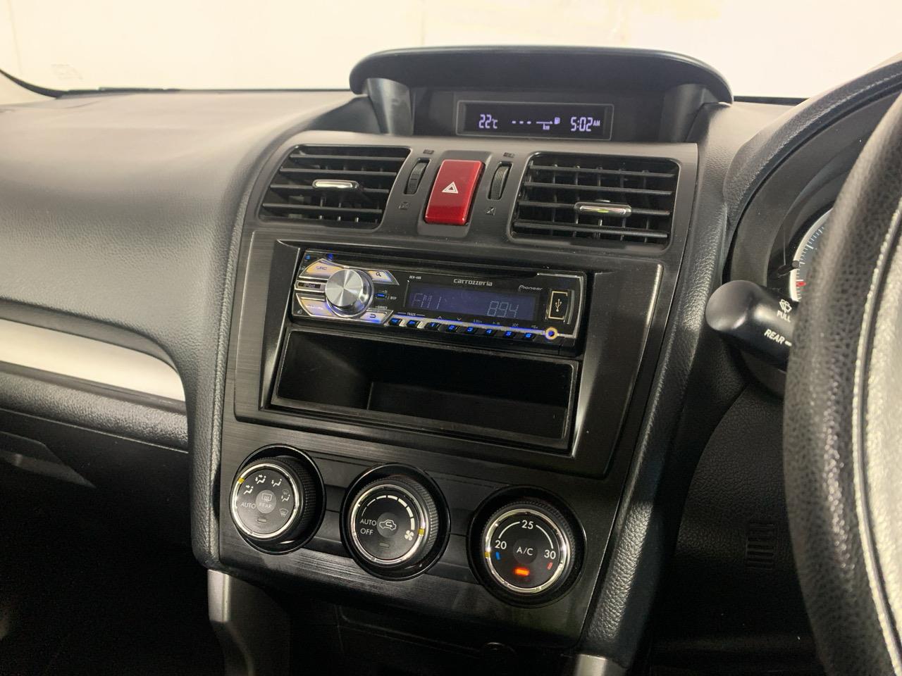 2013 Subaru Forester AWD RV/SUV GREAT SPACE + GREAT FUEL EFFICIENCY