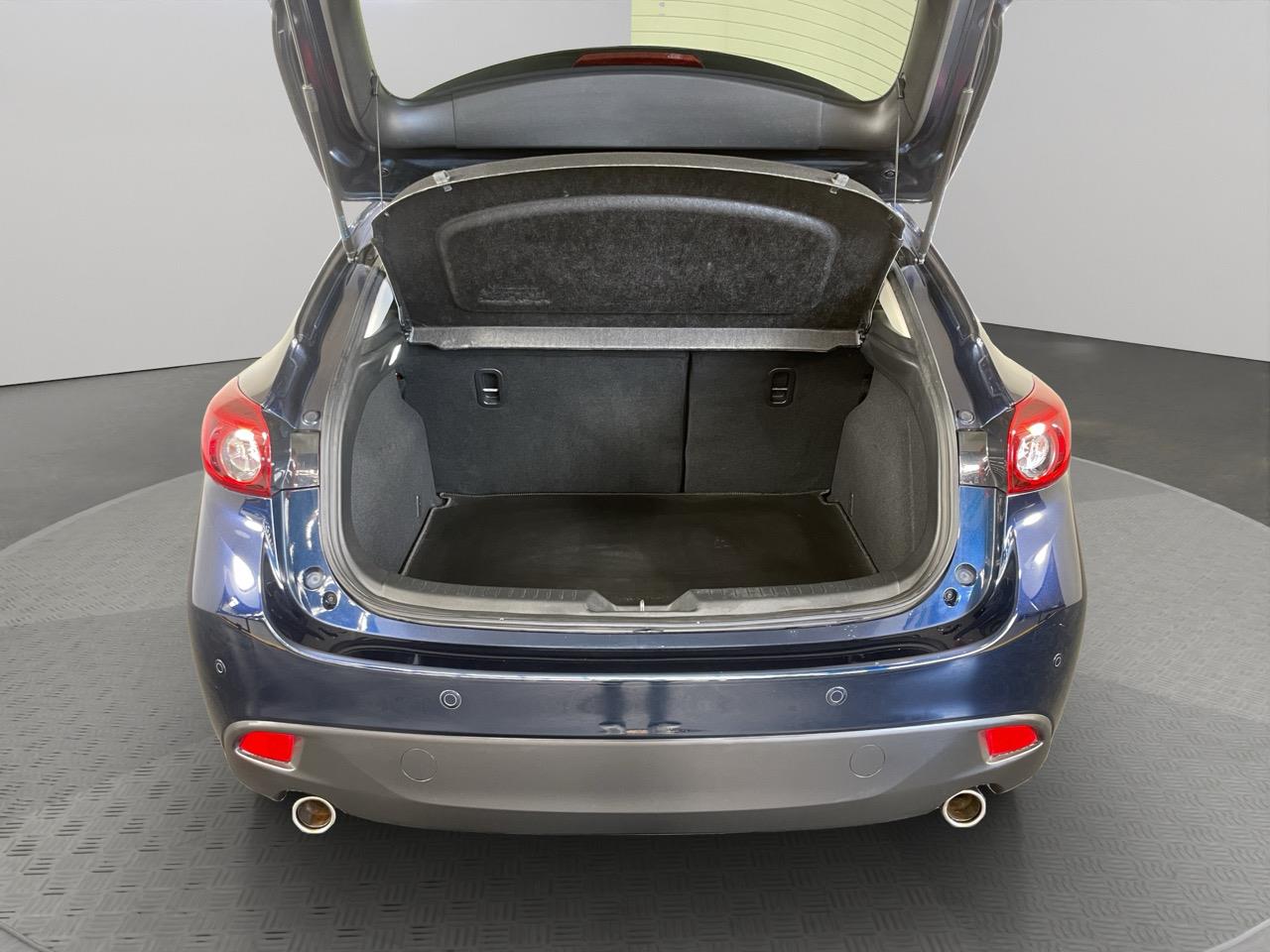 2014 Mazda Axela SPORT  20S Hatchback REVERSING CAMERA + AUTO LIGHTS + PUSH START