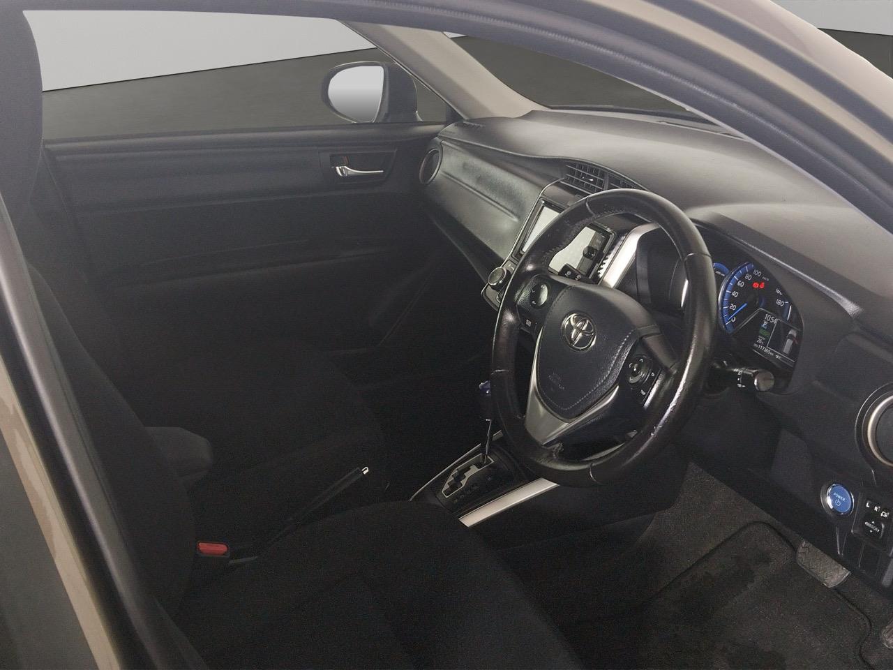 2015 Toyota Corolla Fielder Hybrid Station Wagon AUTO LIGHTS + PUSH START + REVERSING CAMERA