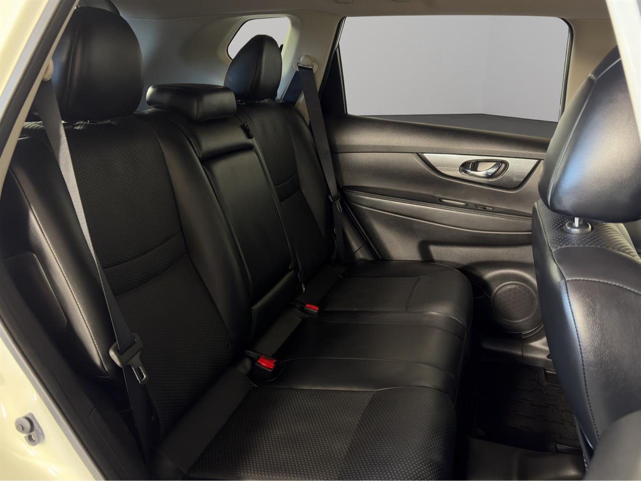 2016 Nissan X-TRAIL 20X Eergency Brake Package RV/SUV REVERSING CAMERA + PUSH BUTTON START + HEATED SEAT