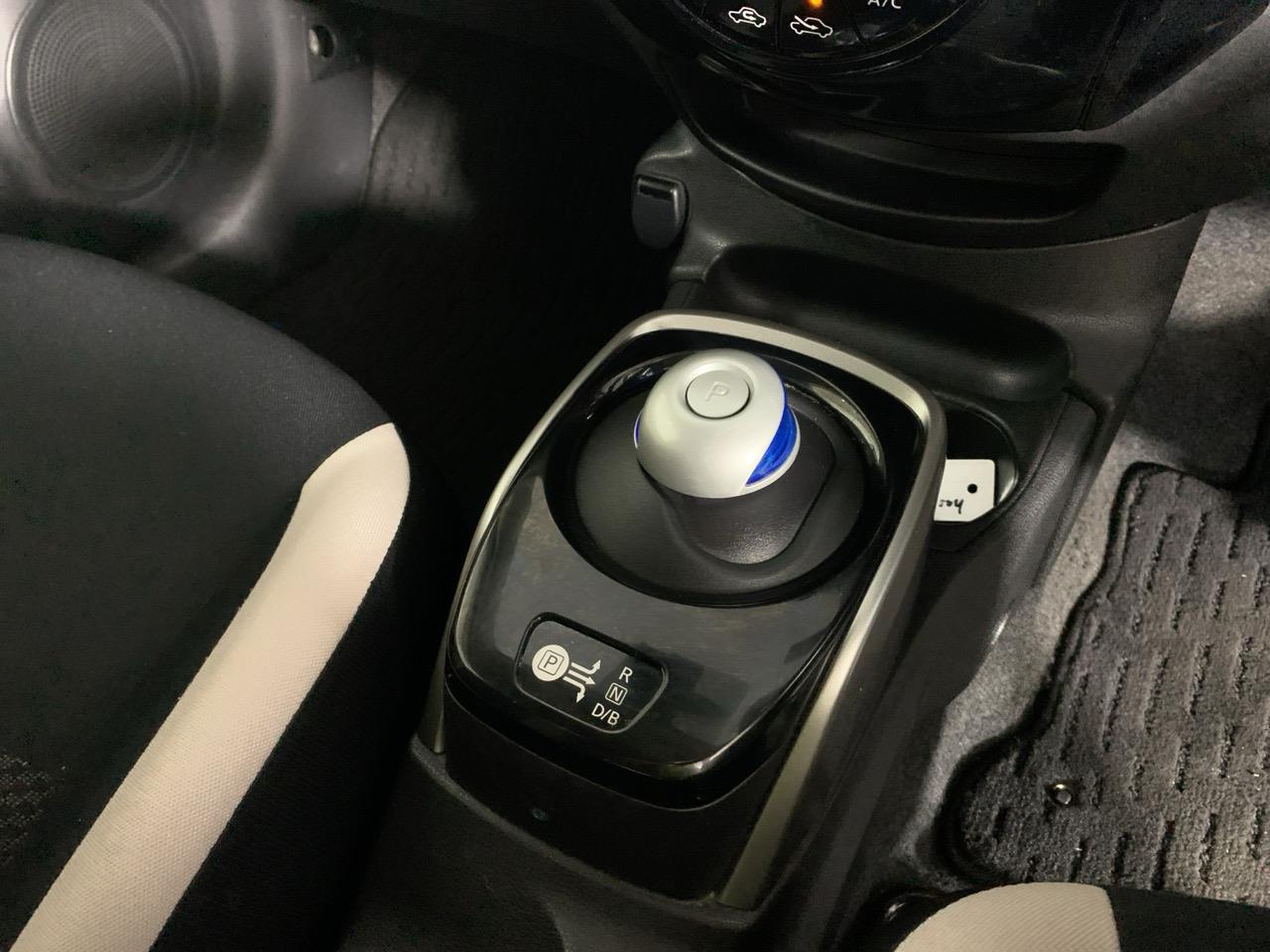 2017 Nissan Note 1.2 X Emergency Brake Package Hatchback PUSH BUTTON START + AUTO LIGHTS + REVERSING CAMERA