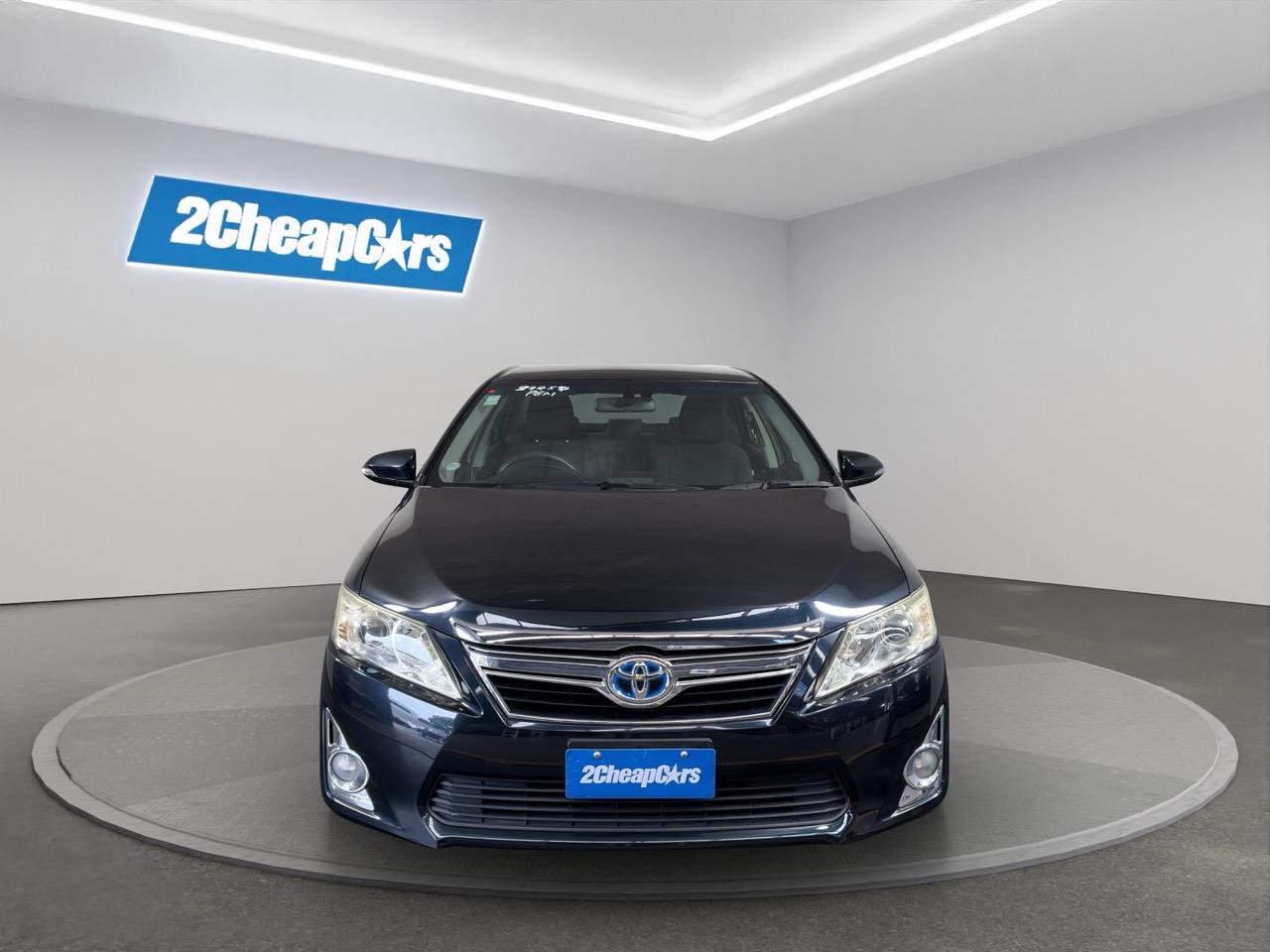2013 Toyota Camry Hybrid Sedan