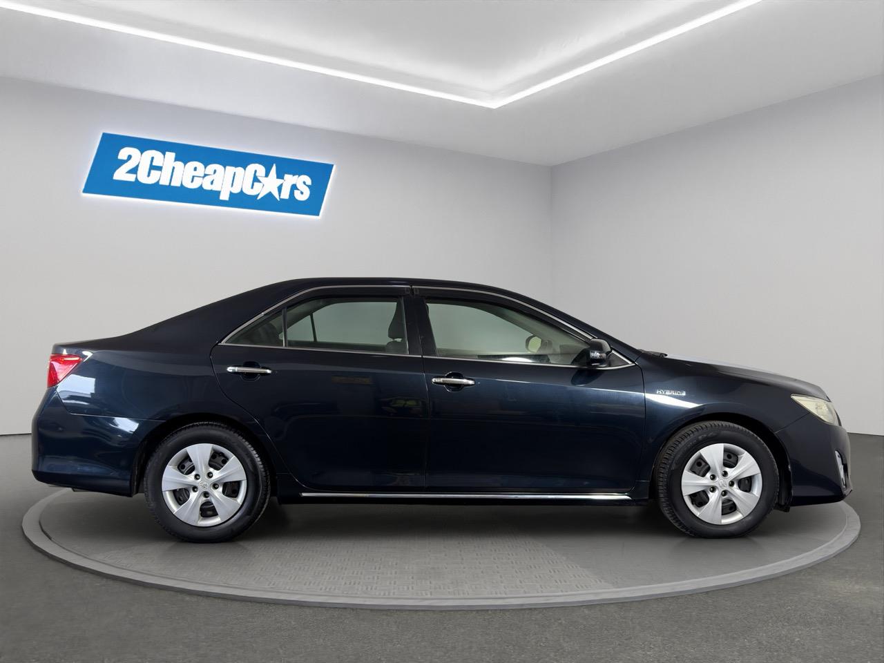 2013 Toyota Camry Hybrid Sedan REVERSING CAMERA + AUTO LIGHTS + PUSH BUTTON START