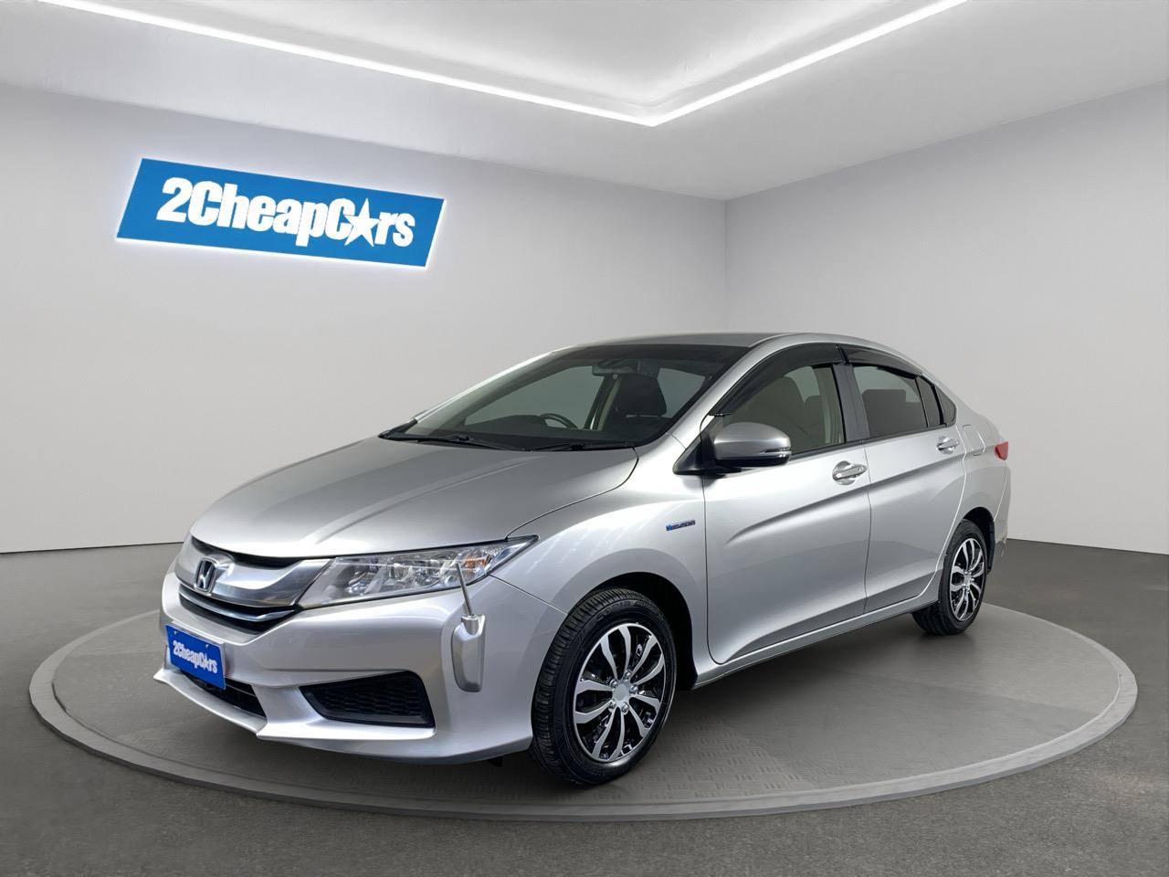 2015 Honda Grace Hybrid LX Sedan