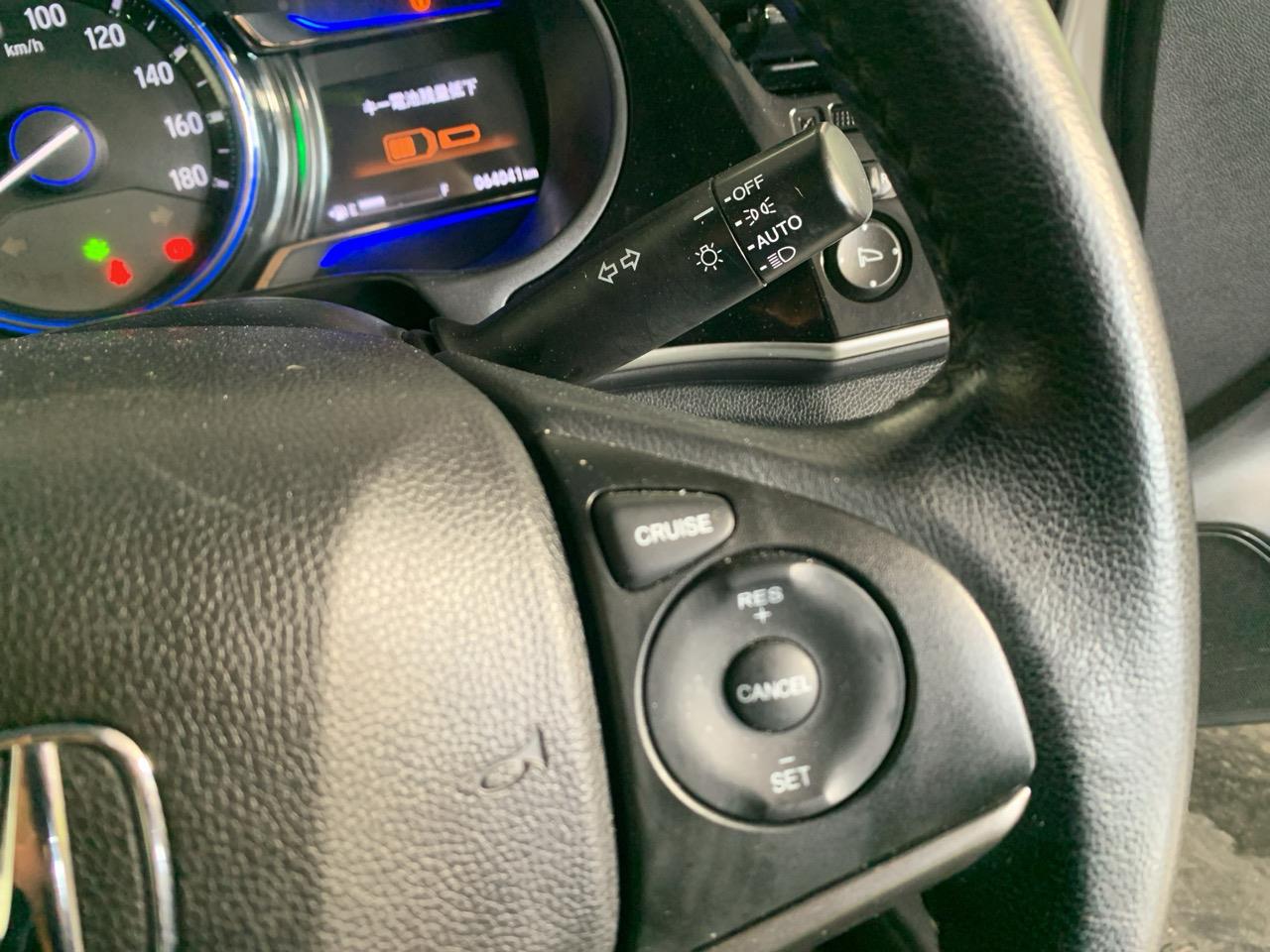 2015 Honda Grace Hybrid LX Sedan CRUISE CONTROL + REVERSING CAMERA + AUTO LIGHTS