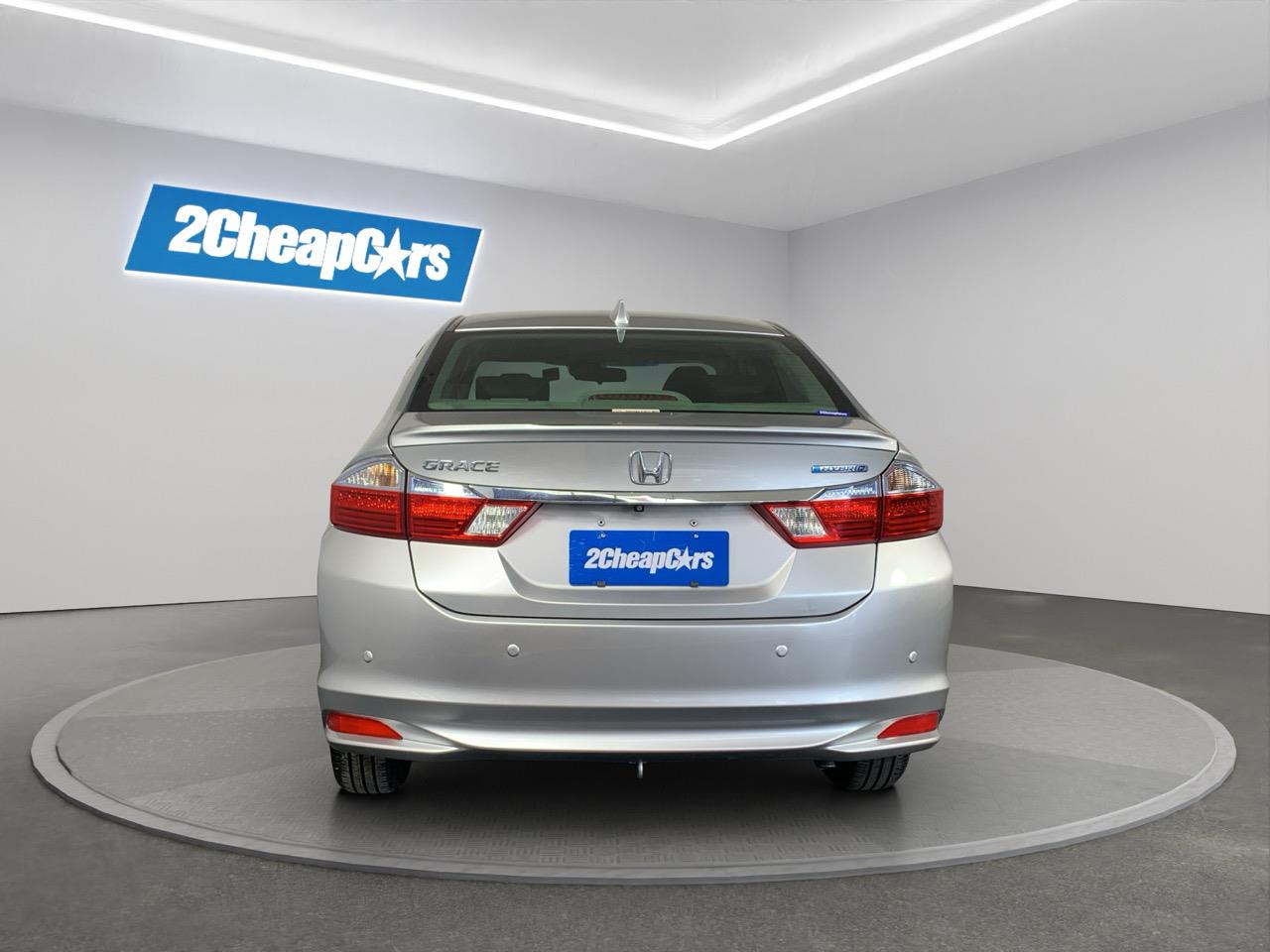 2015 Honda Grace Hybrid LX Sedan CRUISE CONTROL + REVERSING CAMERA + AUTO LIGHTS