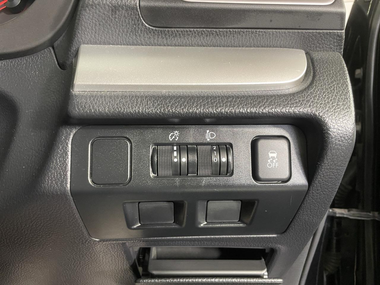 2015 Subaru Impreza SPORT 1.6I-L Hatchback LOW KMS + REVERSING CAMERA + GREAT SPACE