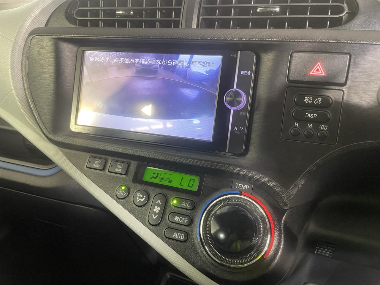 2014 Toyota Aqua S Hatchback LOW KM + REVERSING CAMERA + AUTO LIGHTS