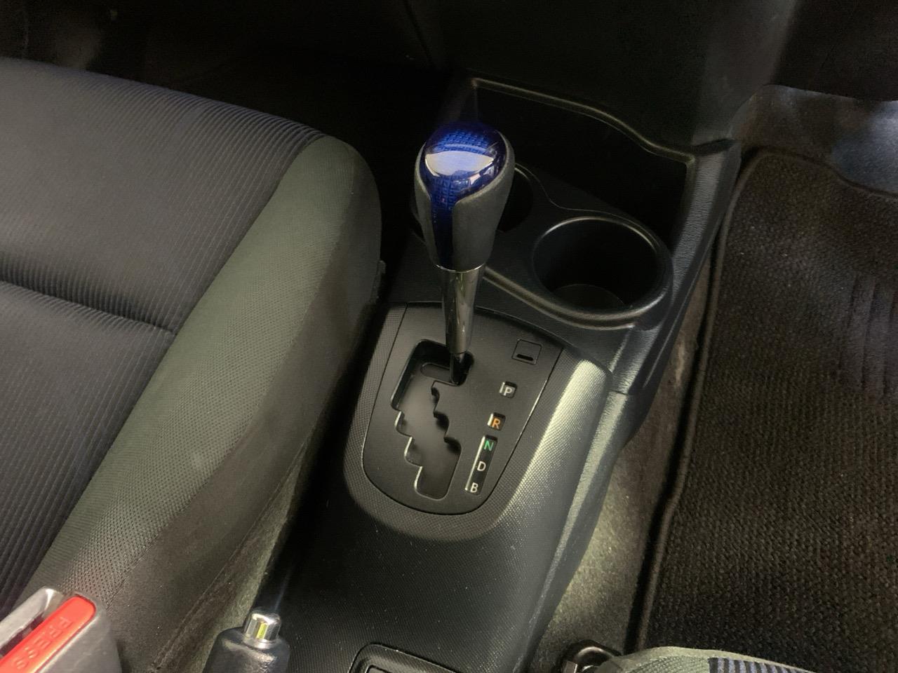 2015 Toyota Aqua Facelift Model S Hatchback PUSH BUTTON START + AUTO LIGHTS + REVERSING CAMERA