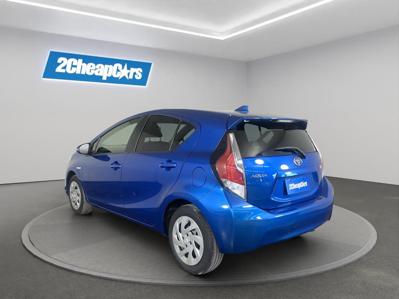 2015 Toyota Aqua Facelift Model S Hatchback PUSH BUTTON START + AUTO LIGHTS + REVERSING CAMERA