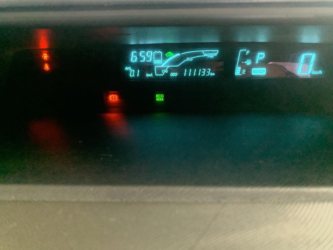 2014 Toyota Aqua G Hatchback REVERSING CAMERA + HEATED SEATS + AUTO LIGHTS