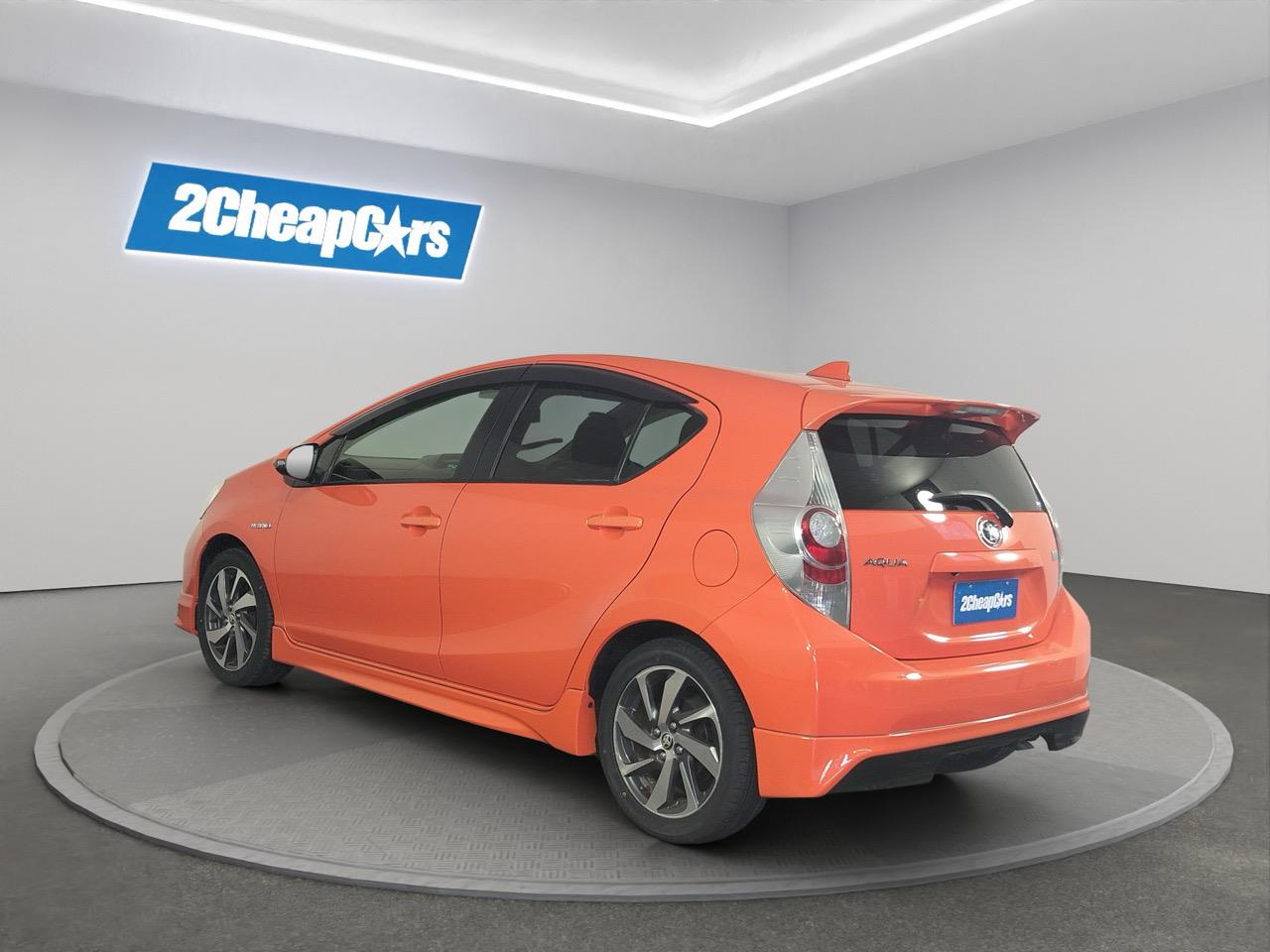 2014 Toyota Aqua G Hatchback REVERSING CAMERA + HEATED SEATS + AUTO LIGHTS