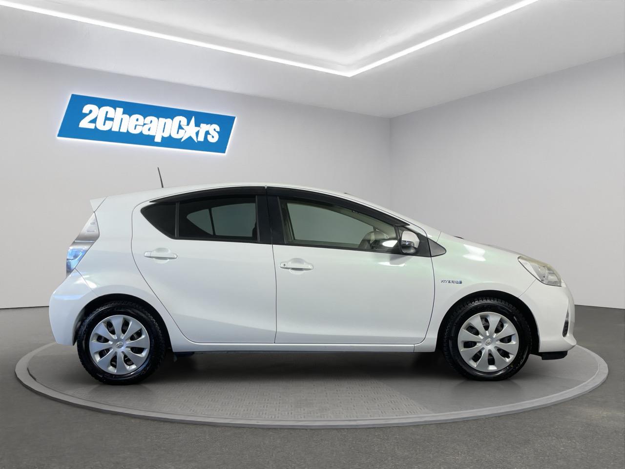 2012 Toyota Aqua G Hatchback AUTO LIGHTS + PUSH BUTTON START