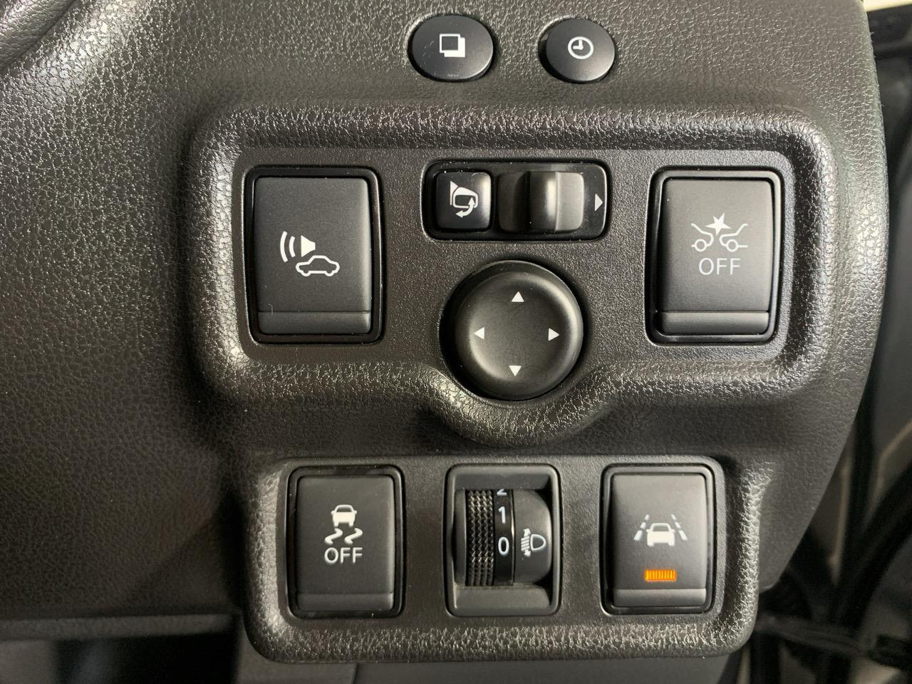 2017 Nissan Note e-power Hatchback LOW KMS + PUSH BUTTON START + AUTO LIGHTS