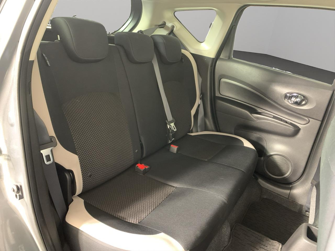 2017 Nissan Note e-power Hatchback LOW KMS + PUSH BUTTON START + AUTO LIGHTS