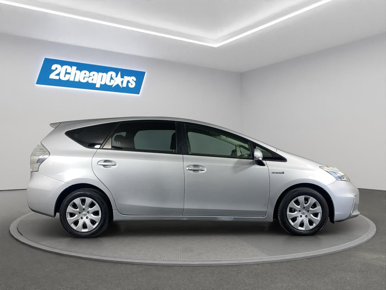 2012 Toyota Prius Alpha S Station Wagon GREAT SPACE  + REVERSING CAMERA + SMART KEY