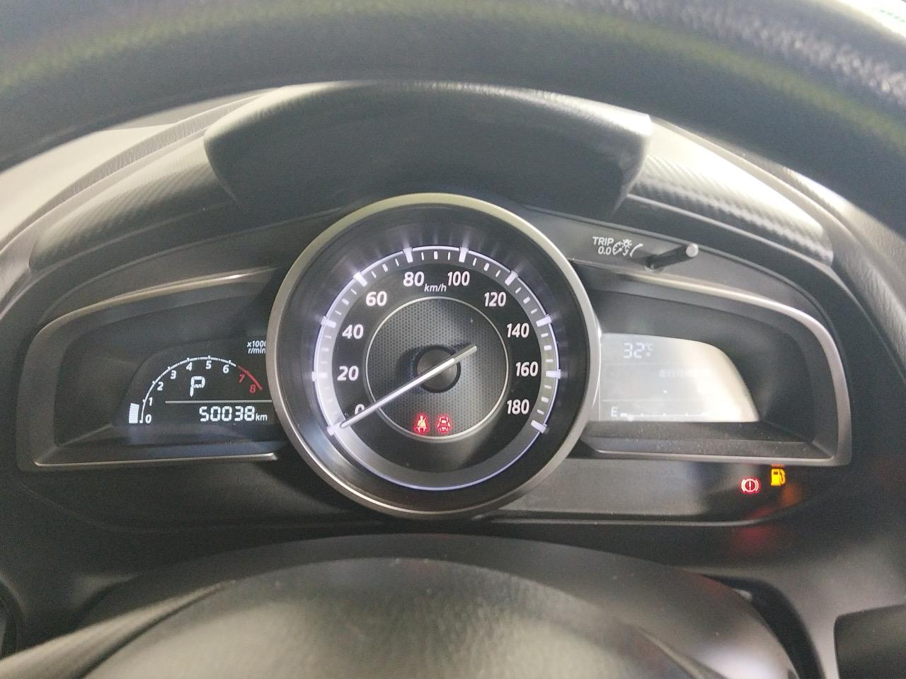 2016 Mazda Demio 2 New Shape Skyactive Hatchback LOW KMS + REVERSING CAMERA + TIPTRONIC