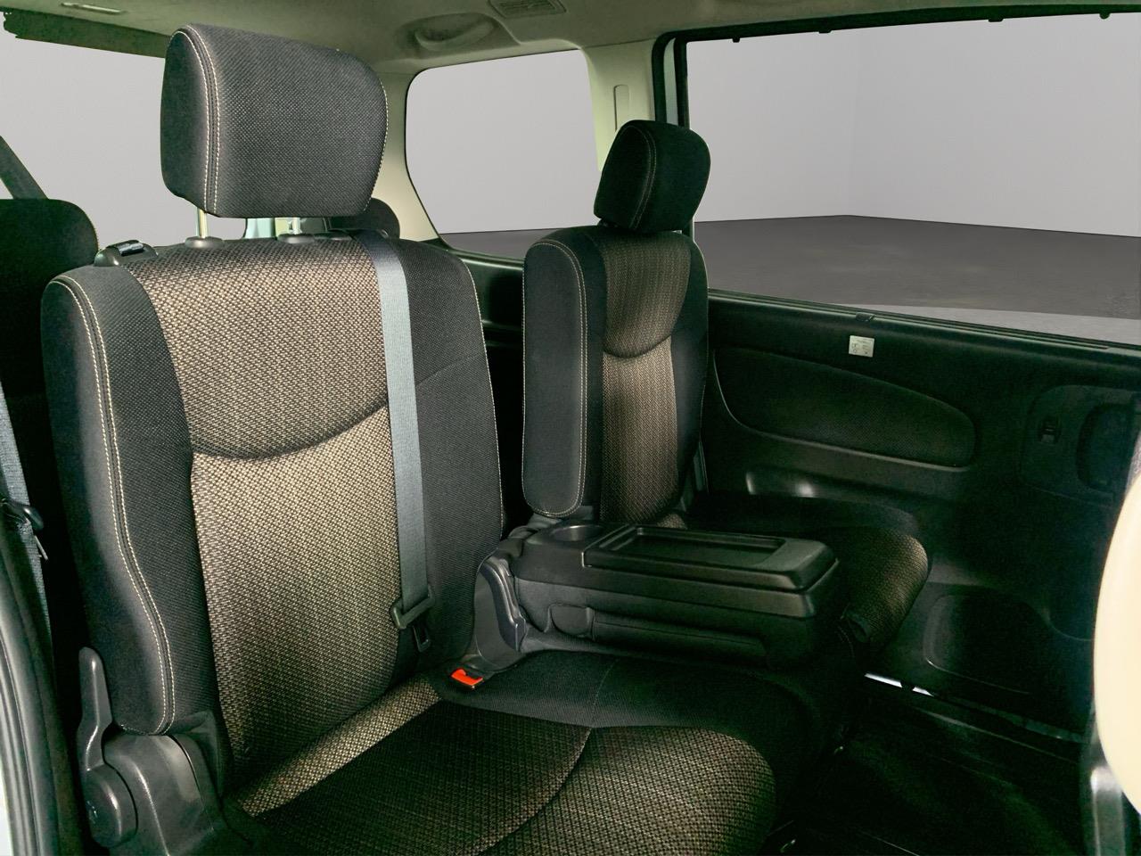 2014 Nissan Serena Hybrid Highway Star People Mover CRUISE CONTROL + AUTO LIGHTS + REVERSING CAMERA