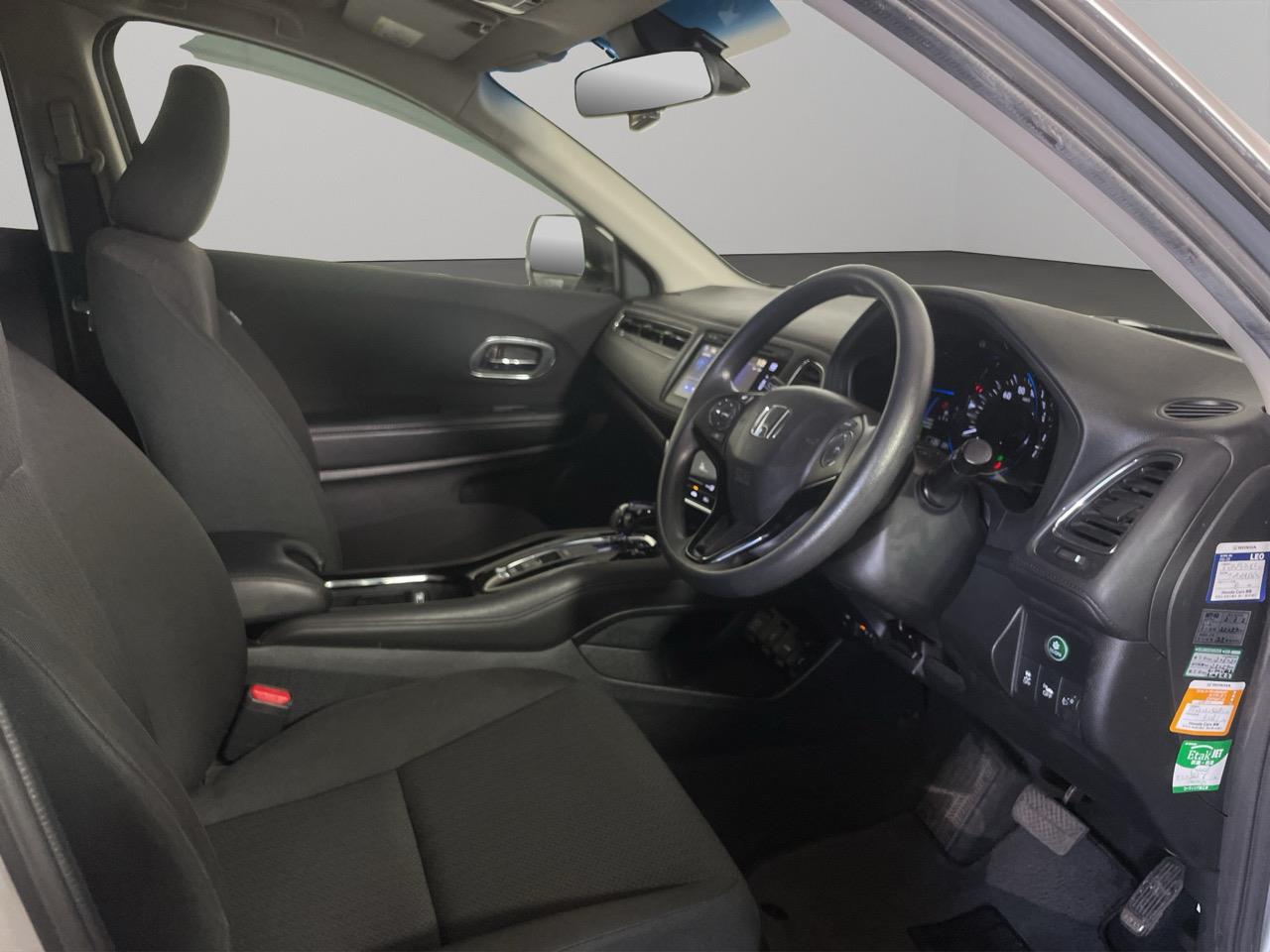 2014 Honda Vezel Hybrid Z RV/SUV REVERSING CAMERA + PUSH SRART + AUTO LIGHTS