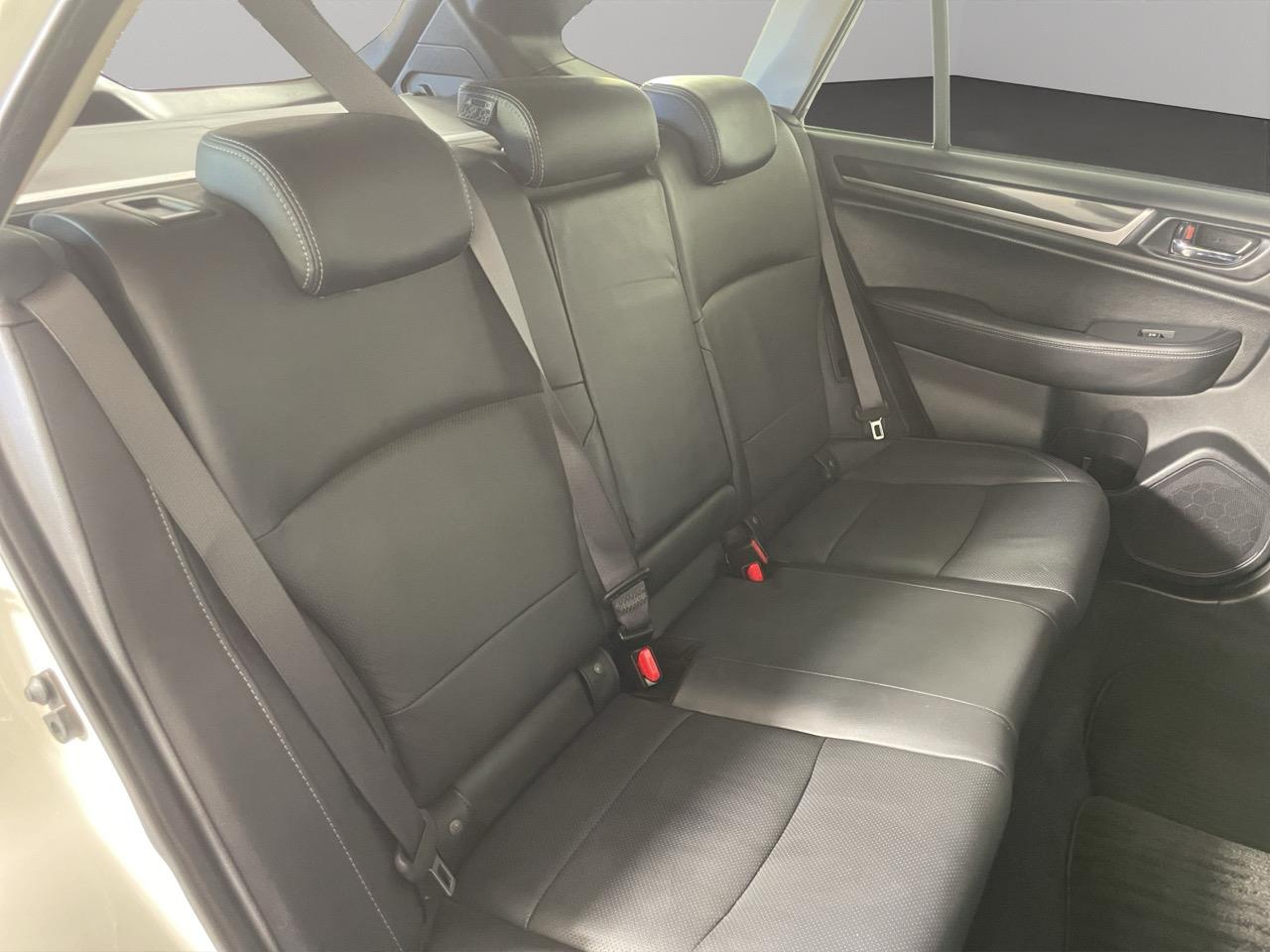 2016 Subaru Outback New Shape AWD RV/SUV LOW KM + AWD + EYE SIGHT SYSTEM + PUSH START