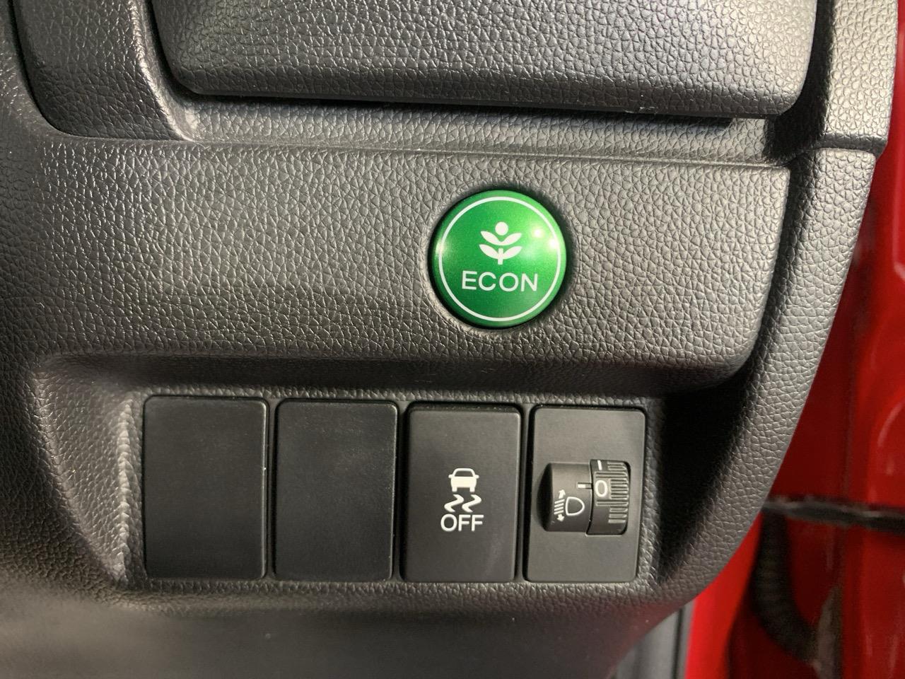 2014 Honda Fit Jazz Hatchback PUSH START + GREAT SPACE + REVERSING CAMERA